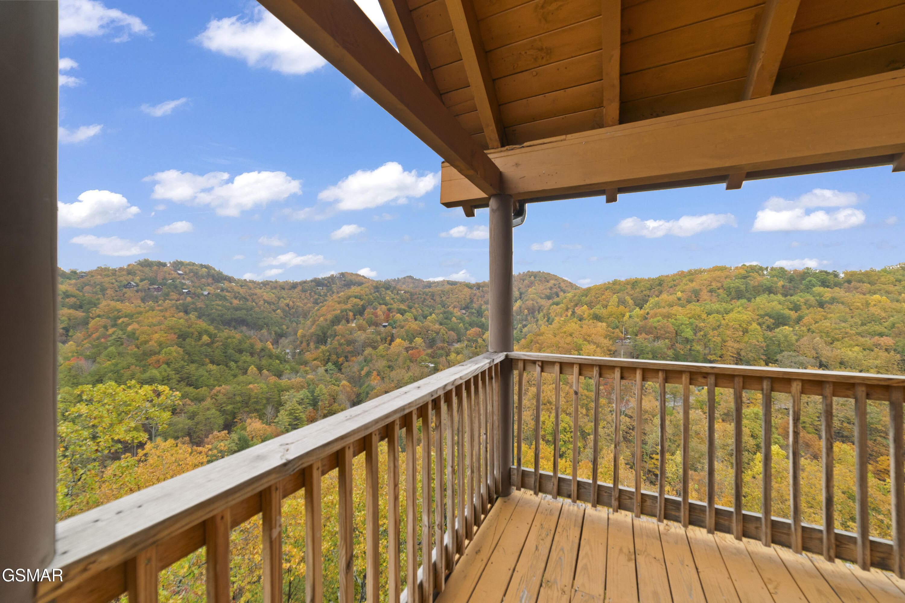 1447 Eagle Cloud Way Sevierville TN 37862