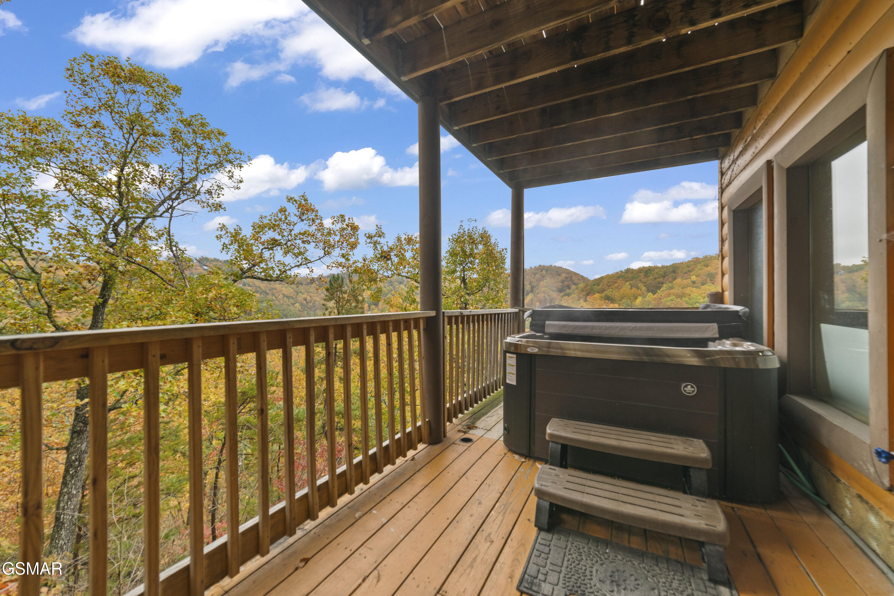 1447 Eagle Cloud Way Sevierville TN 37862