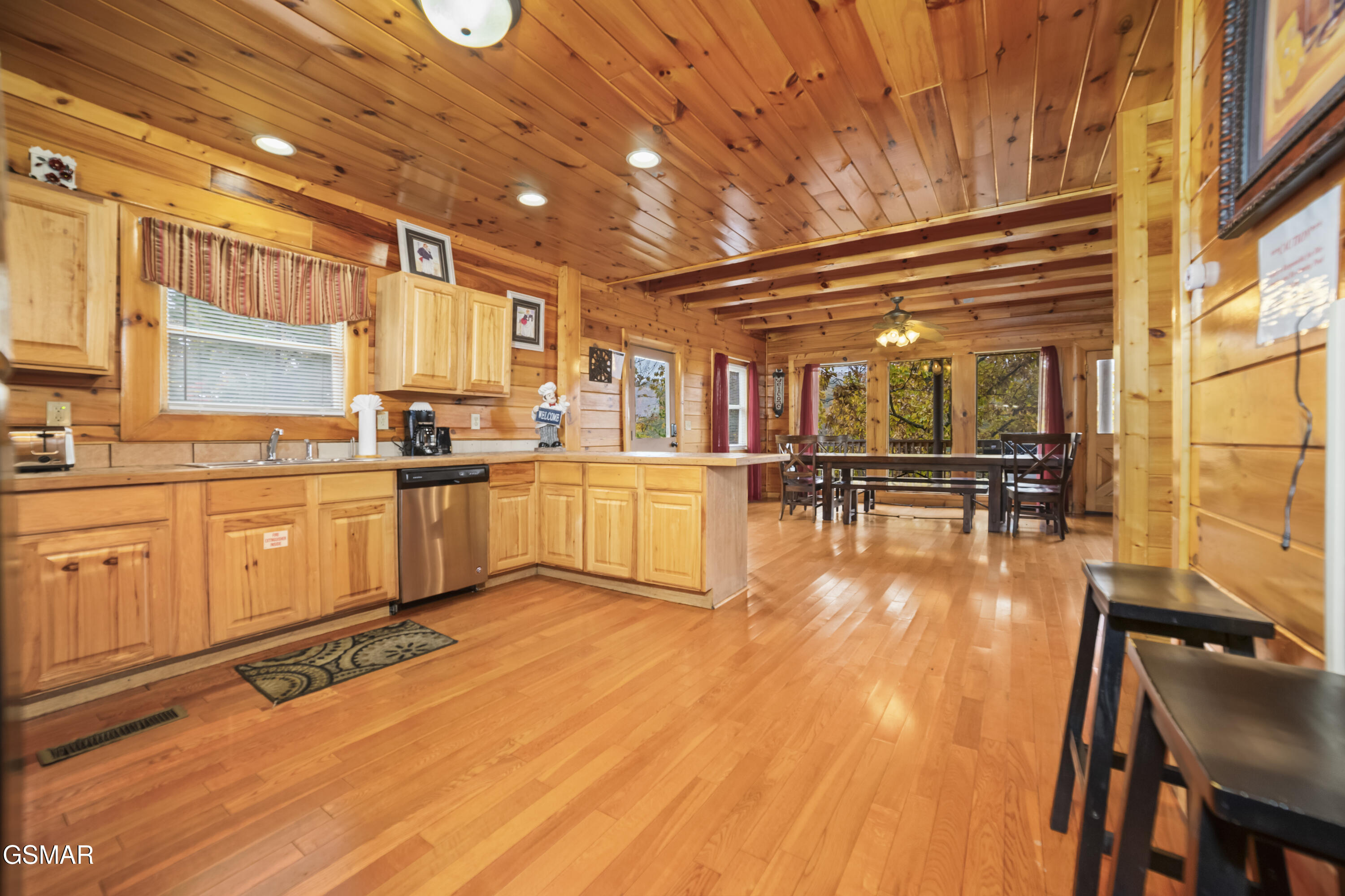 1447 Eagle Cloud Way Sevierville TN 37862