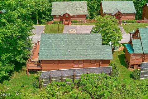 260 Moose Ridge Way Pigeon Forge TN 37863