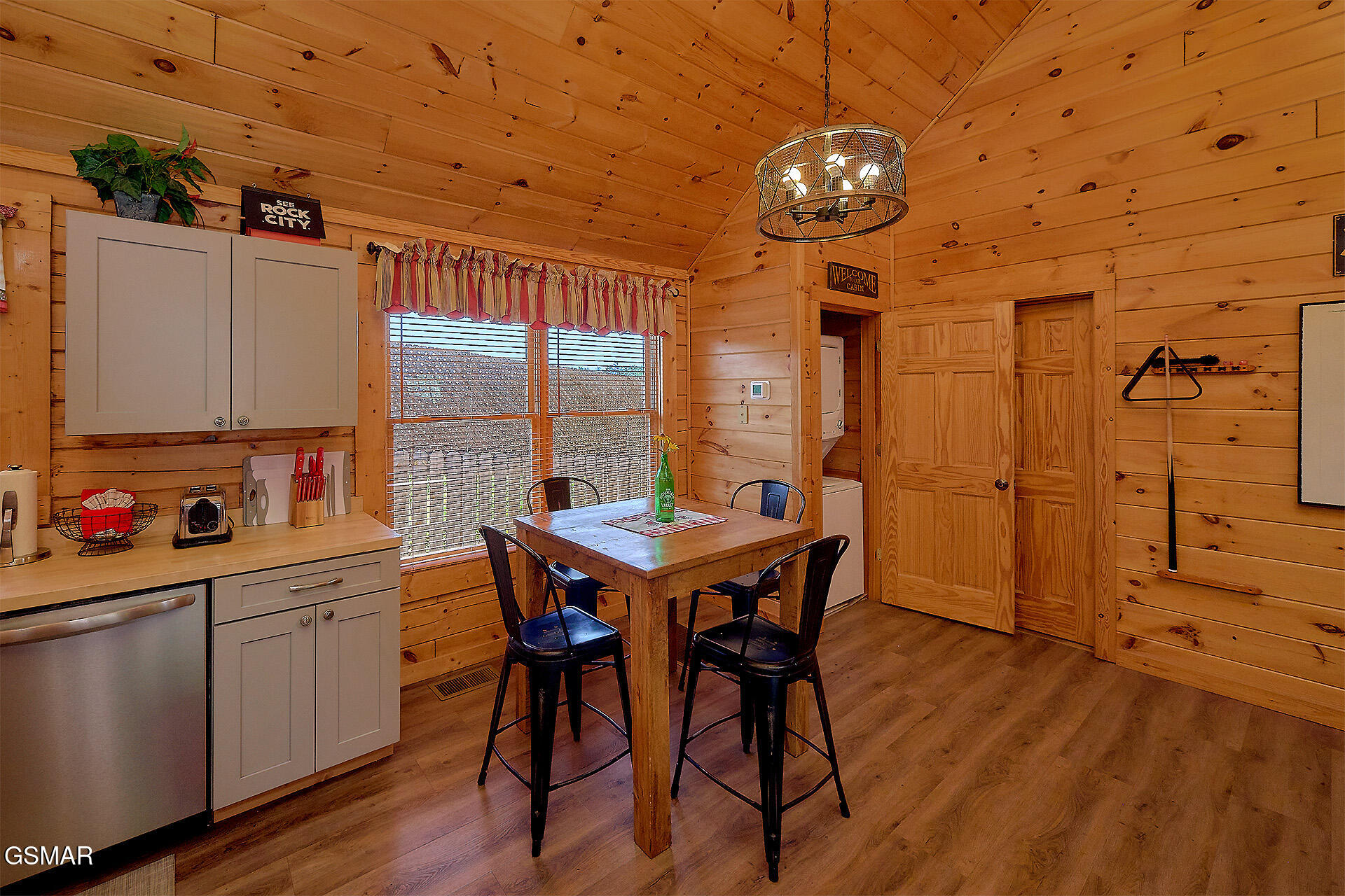 260 Moose Ridge Way Pigeon Forge TN 37863