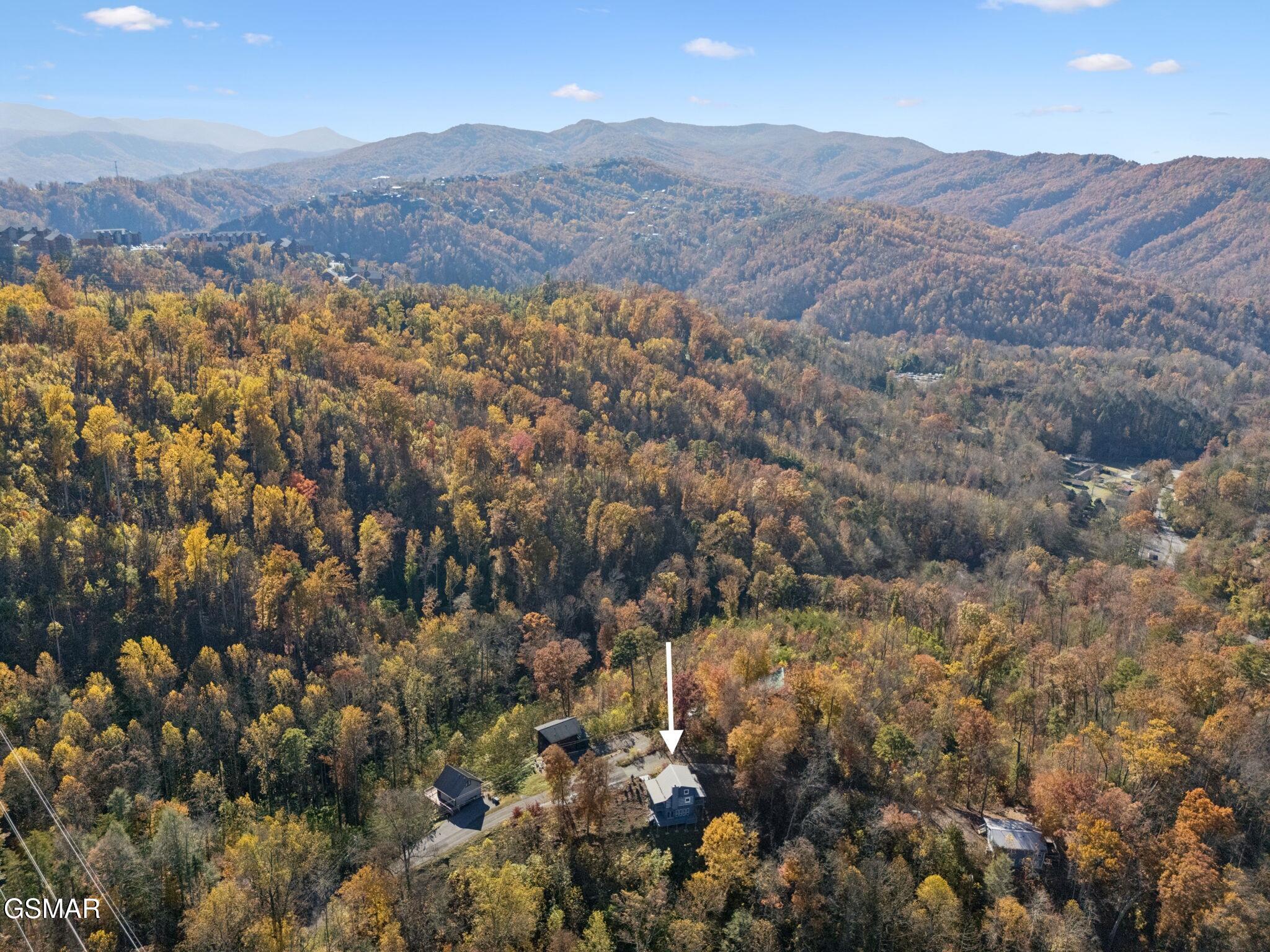306 Beech Ridge Lane Gatlinburg TN 37738