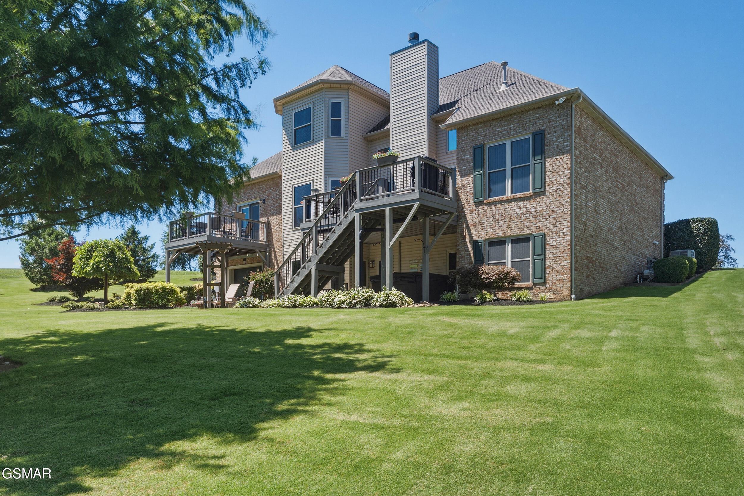 2223 Summerfield Lane Sevierville TN 37876