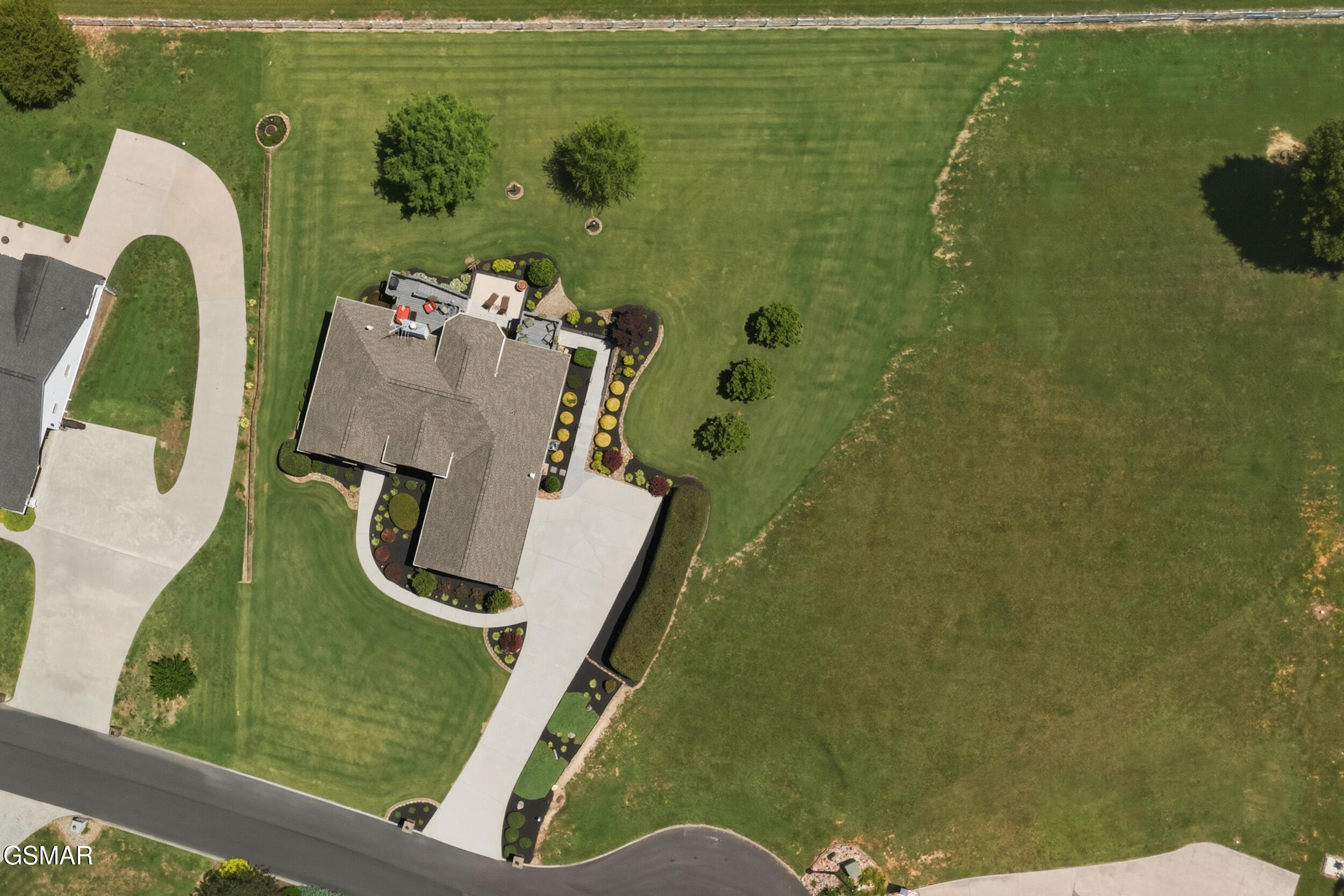 2223 Summerfield Lane Sevierville TN 37876