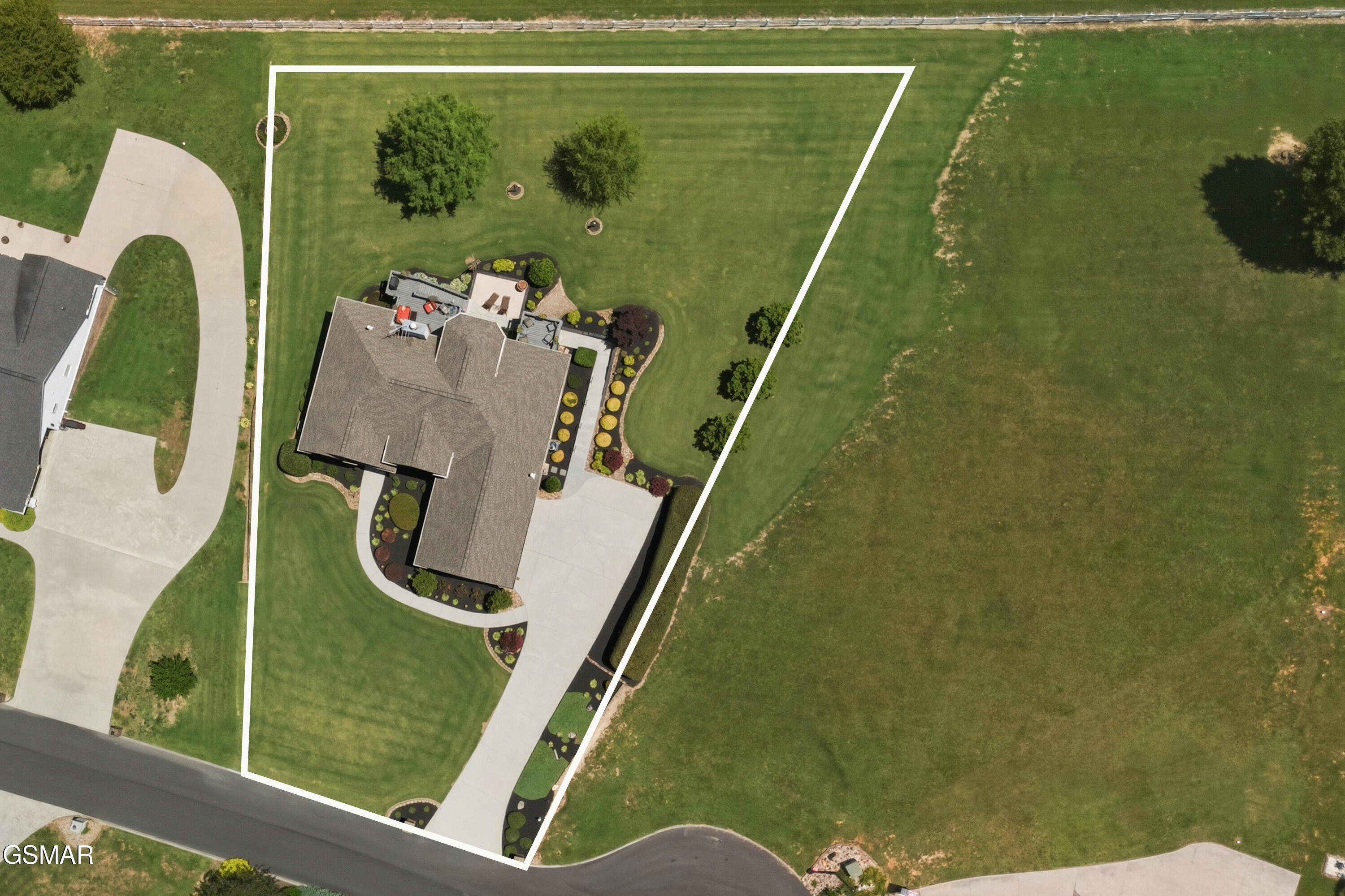 2223 Summerfield Lane Sevierville TN 37876