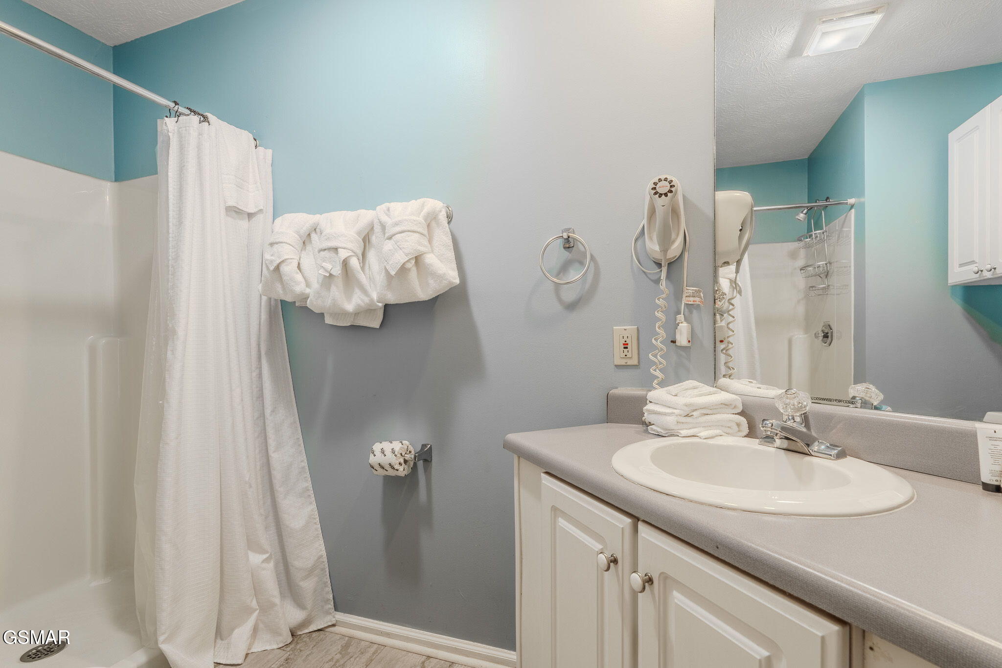351 Woodridge Way Pigeon Forge TN 37863