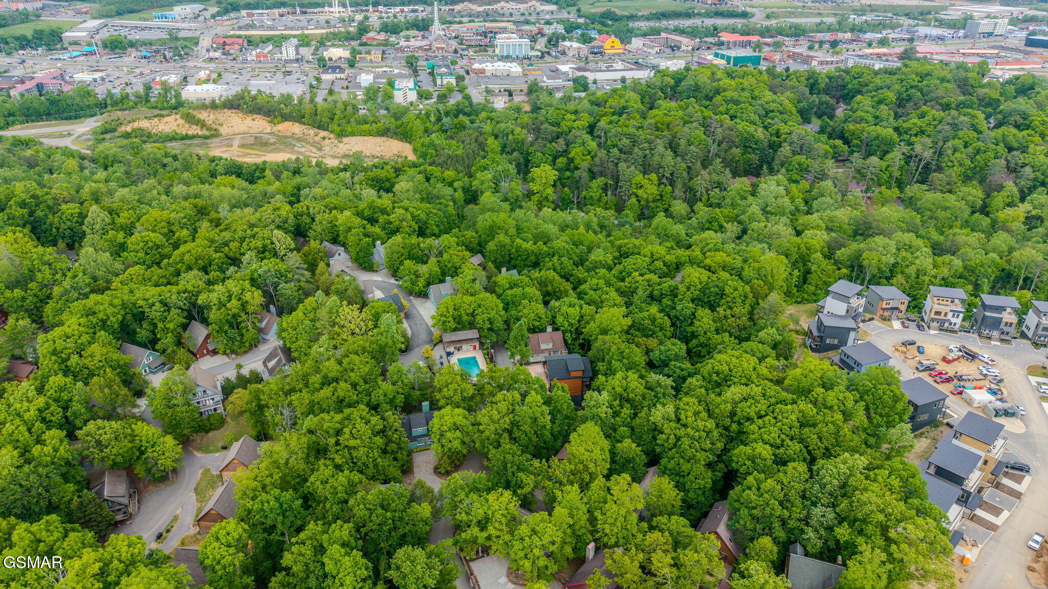 351 Woodridge Way Pigeon Forge TN 37863