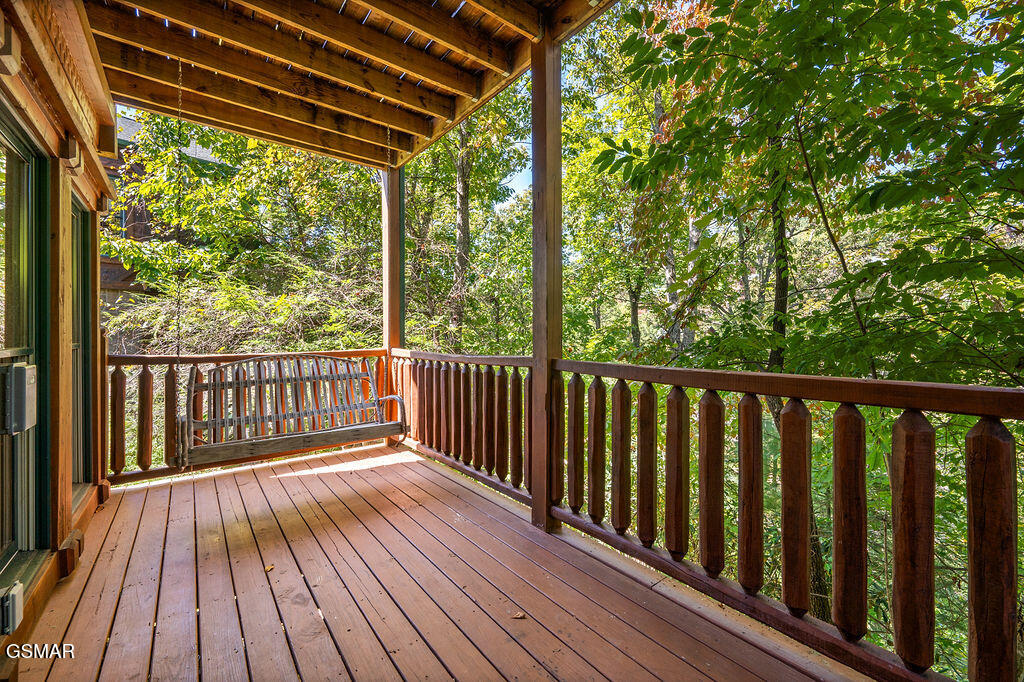 834 Great Smoky Way Gatlinburg TN 37738