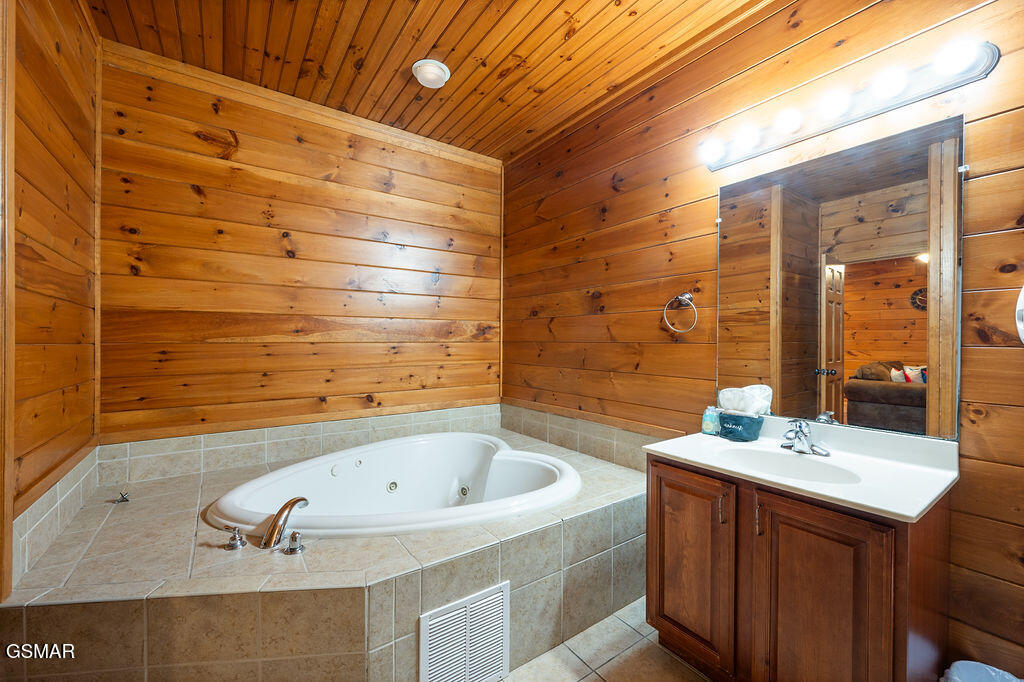 834 Great Smoky Way Gatlinburg TN 37738