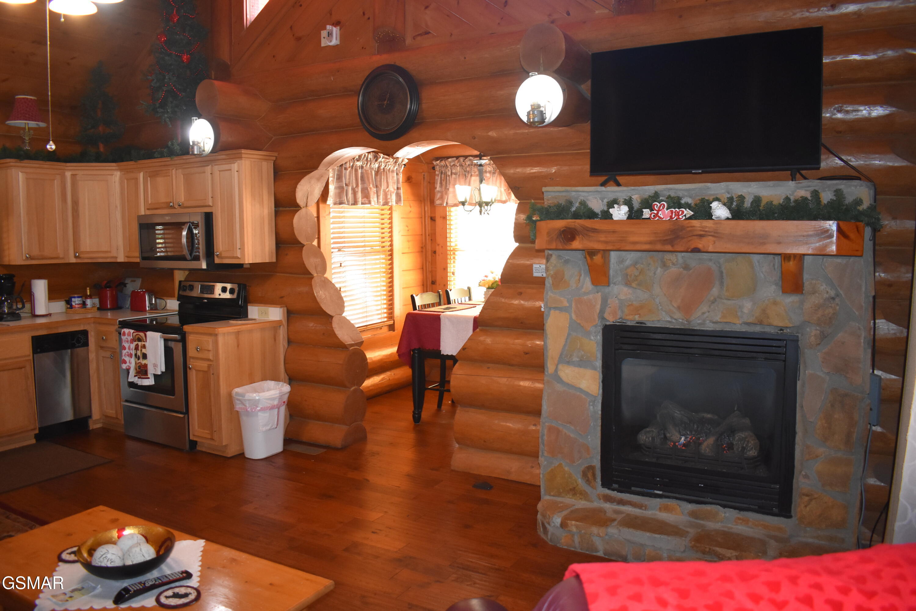 2910 Piney Ridge Way Sevierville TN 37862