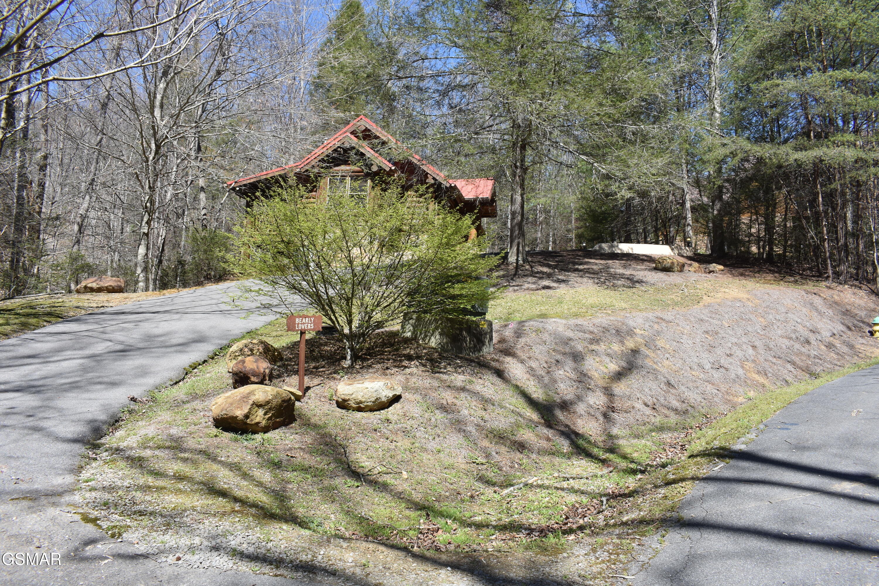 2910 Piney Ridge Way Sevierville TN 37862