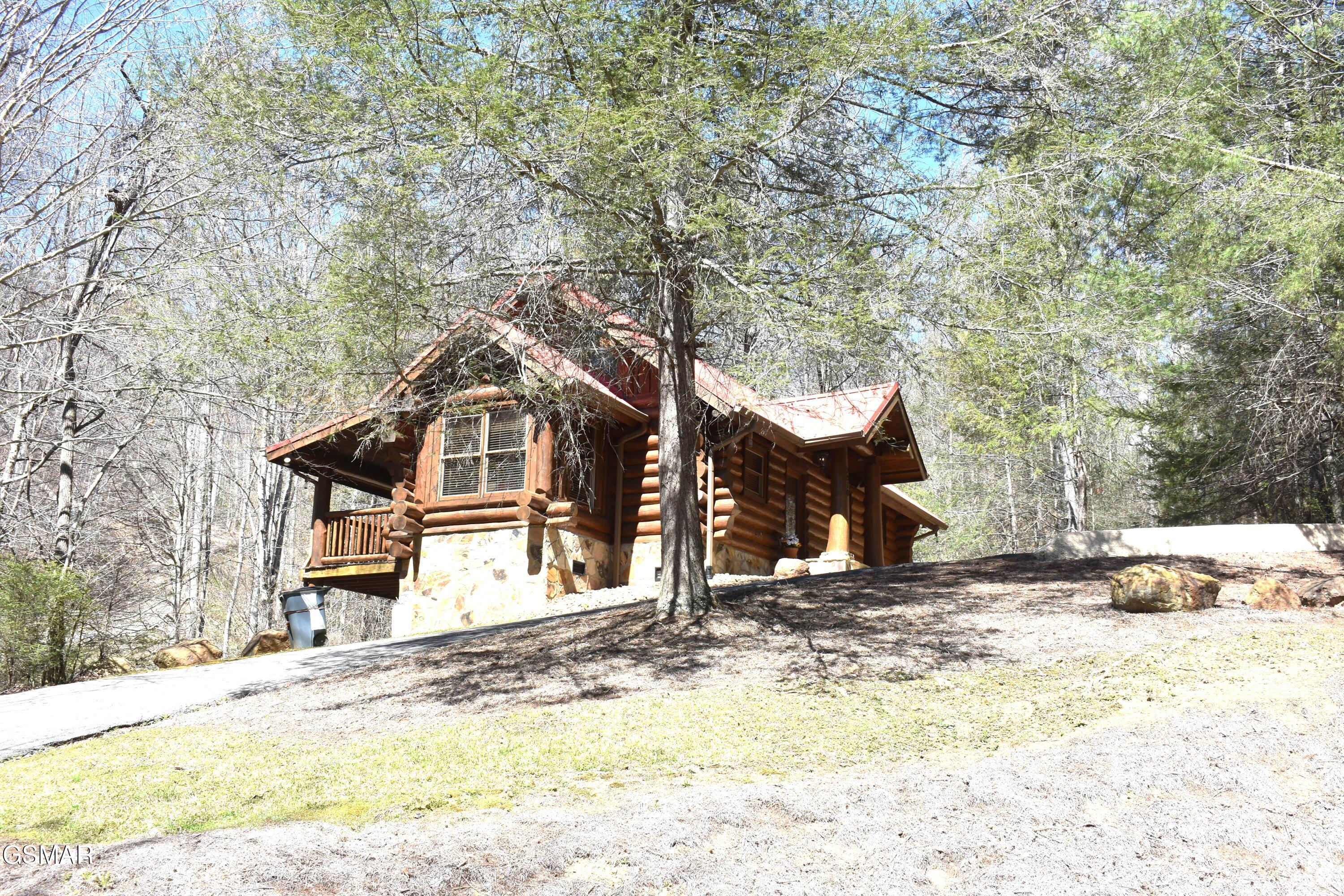 2910 Piney Ridge Way Sevierville TN 37862