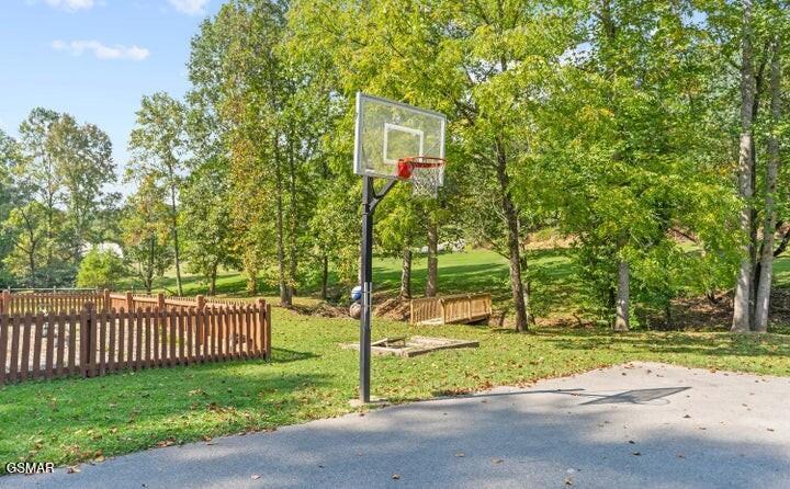 2910 Piney Ridge Way Sevierville TN 37862