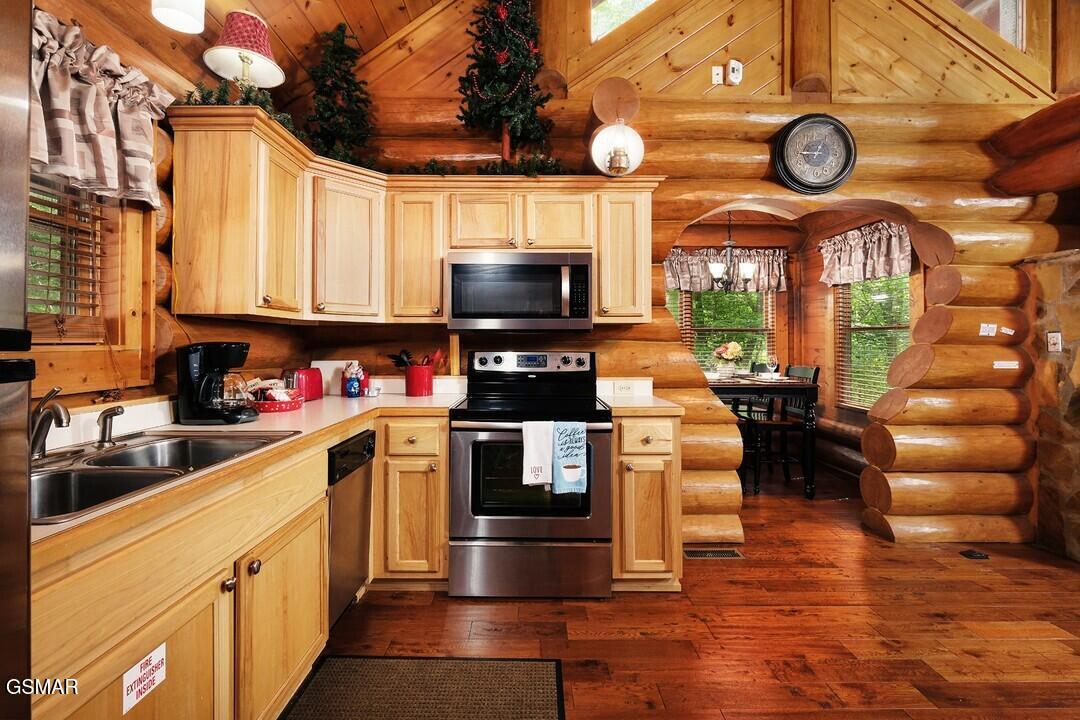 2910 Piney Ridge Way Sevierville TN 37862