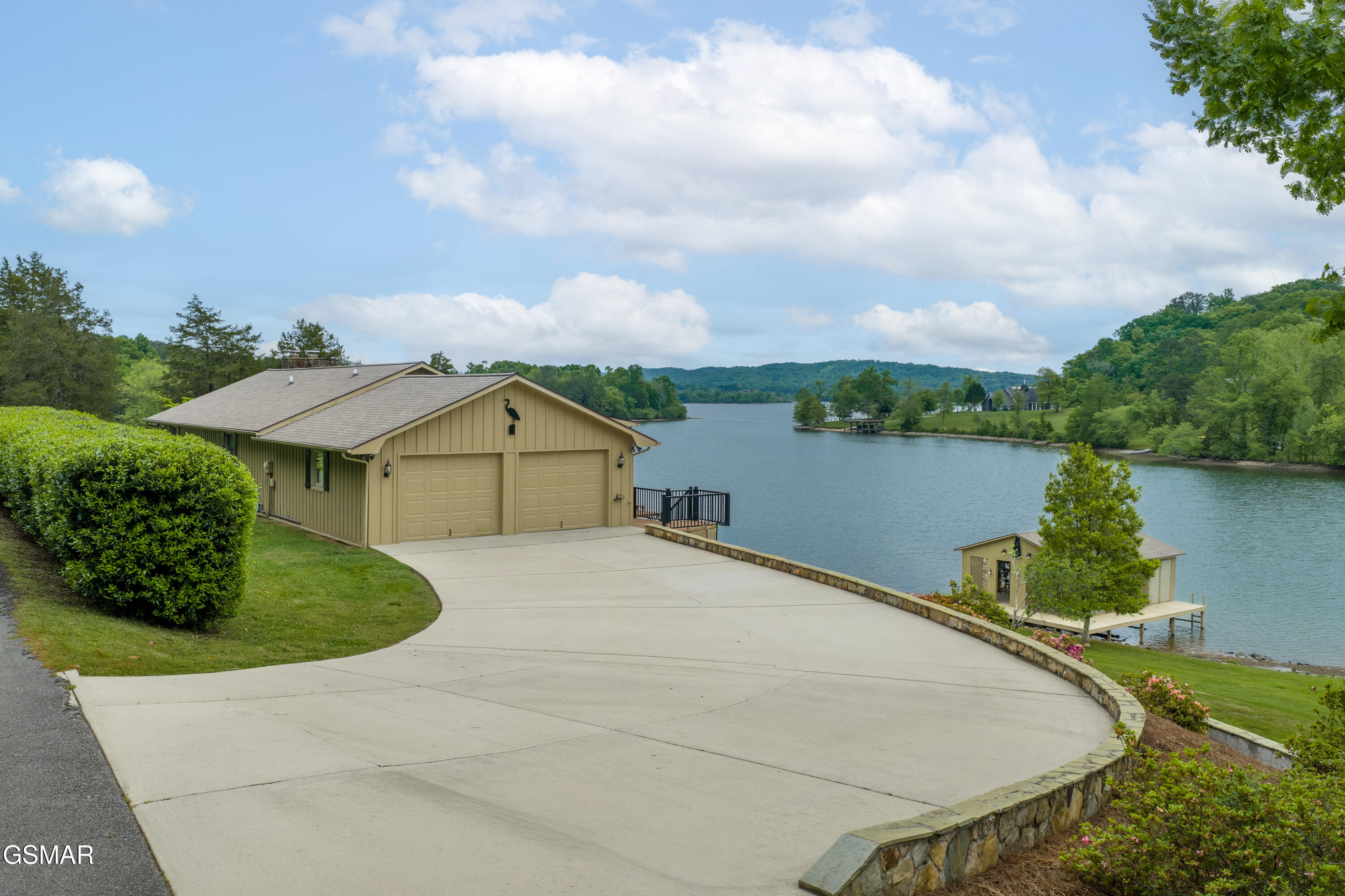 326 Chamberlain Cove Road Kingston TN 37763