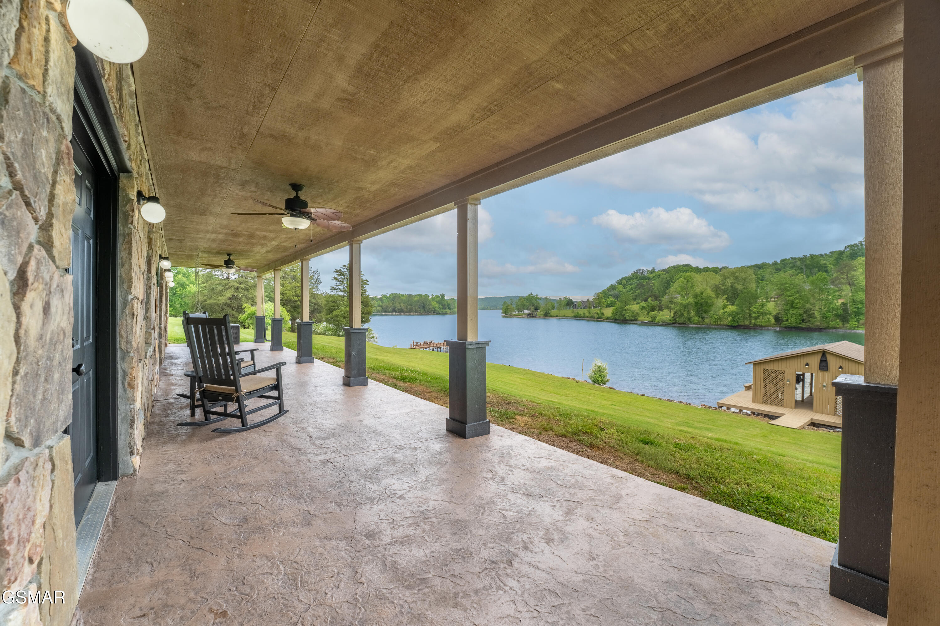 326 Chamberlain Cove Road Kingston TN 37763