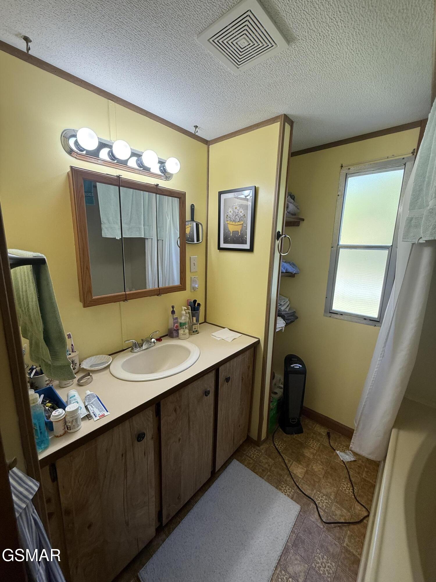 1365 Lower English Creek Road Newport TN 37821