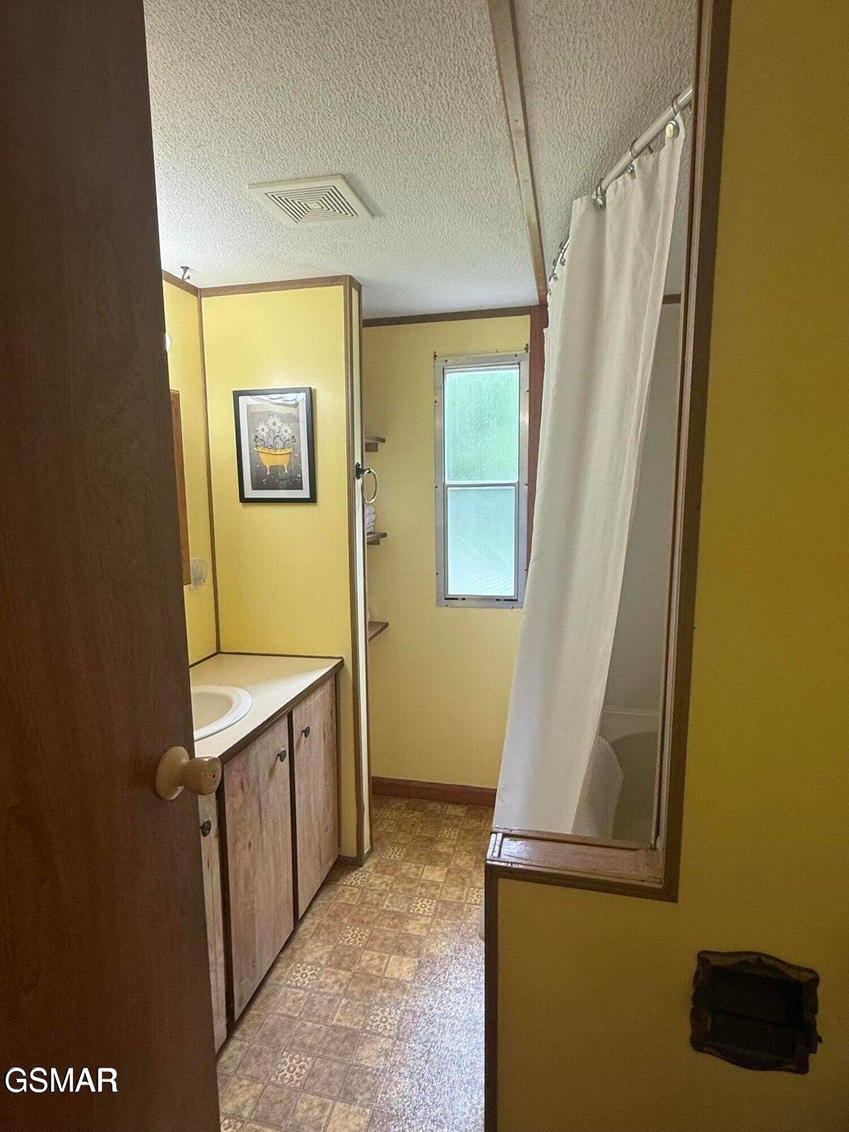 1365 Lower English Creek Road Newport TN 37821