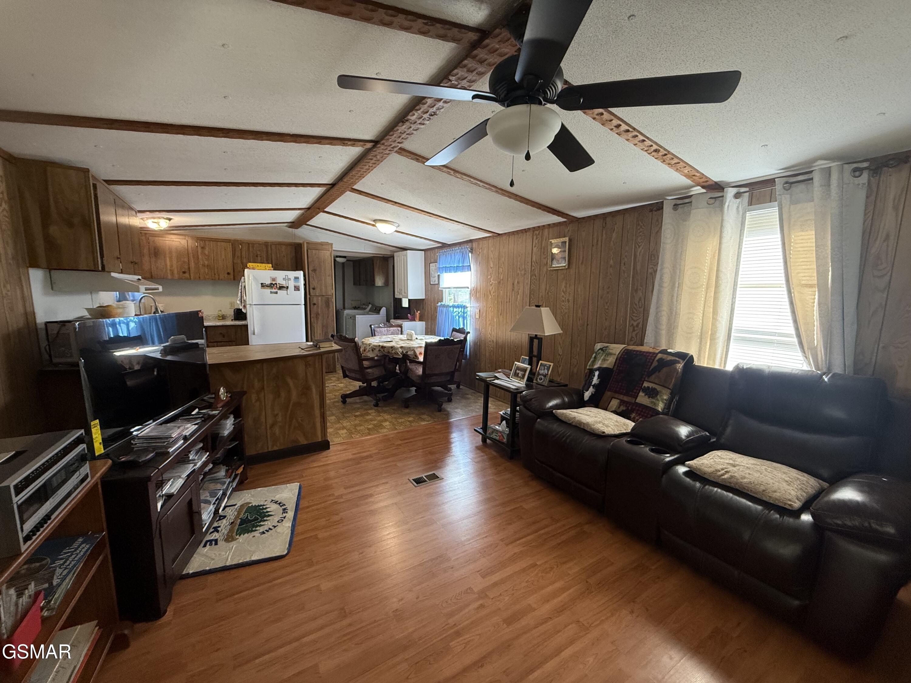 1365 Lower English Creek Road Newport TN 37821