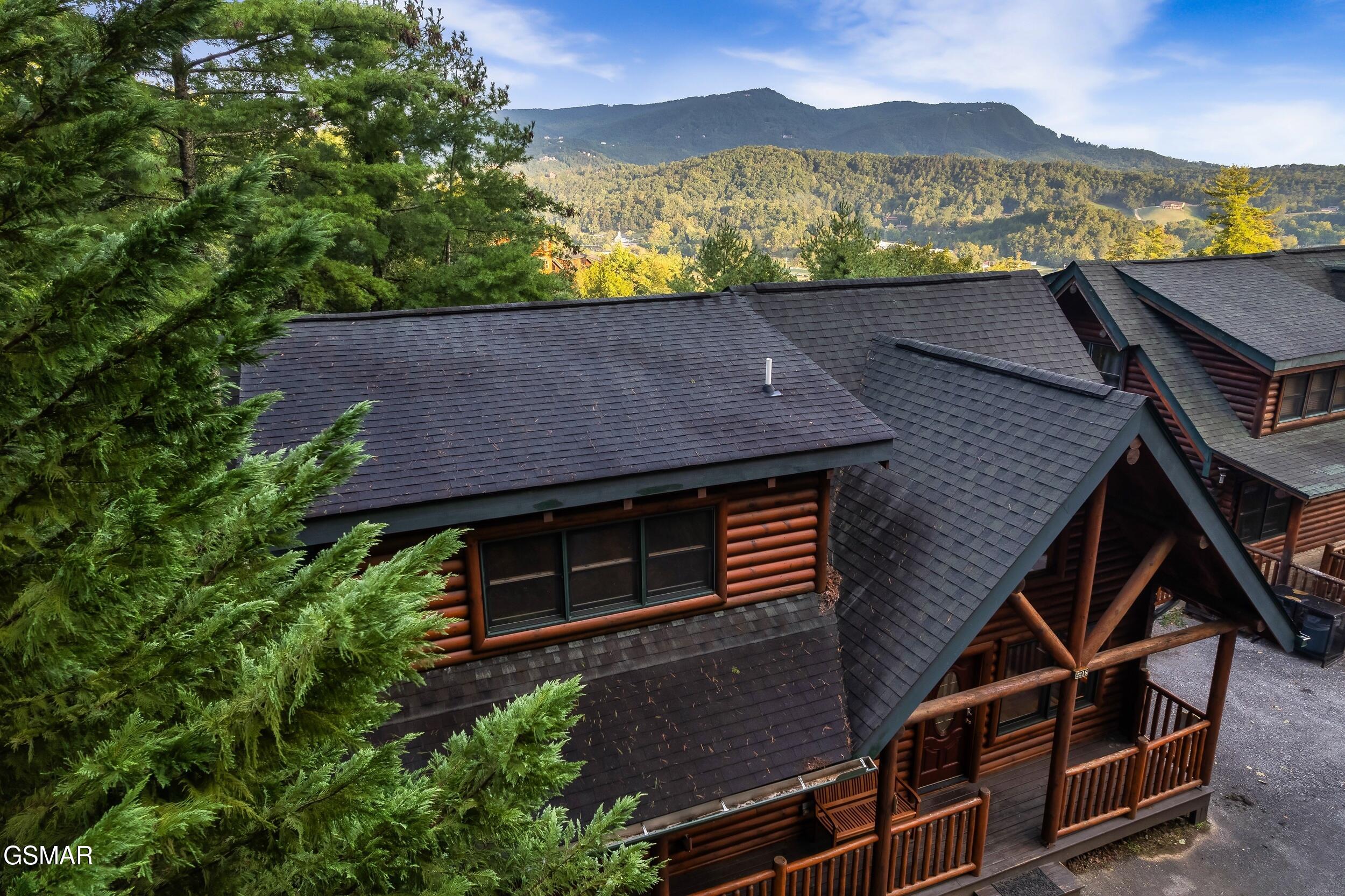 2216 Quiet Valley Way Sevierville TN 37862