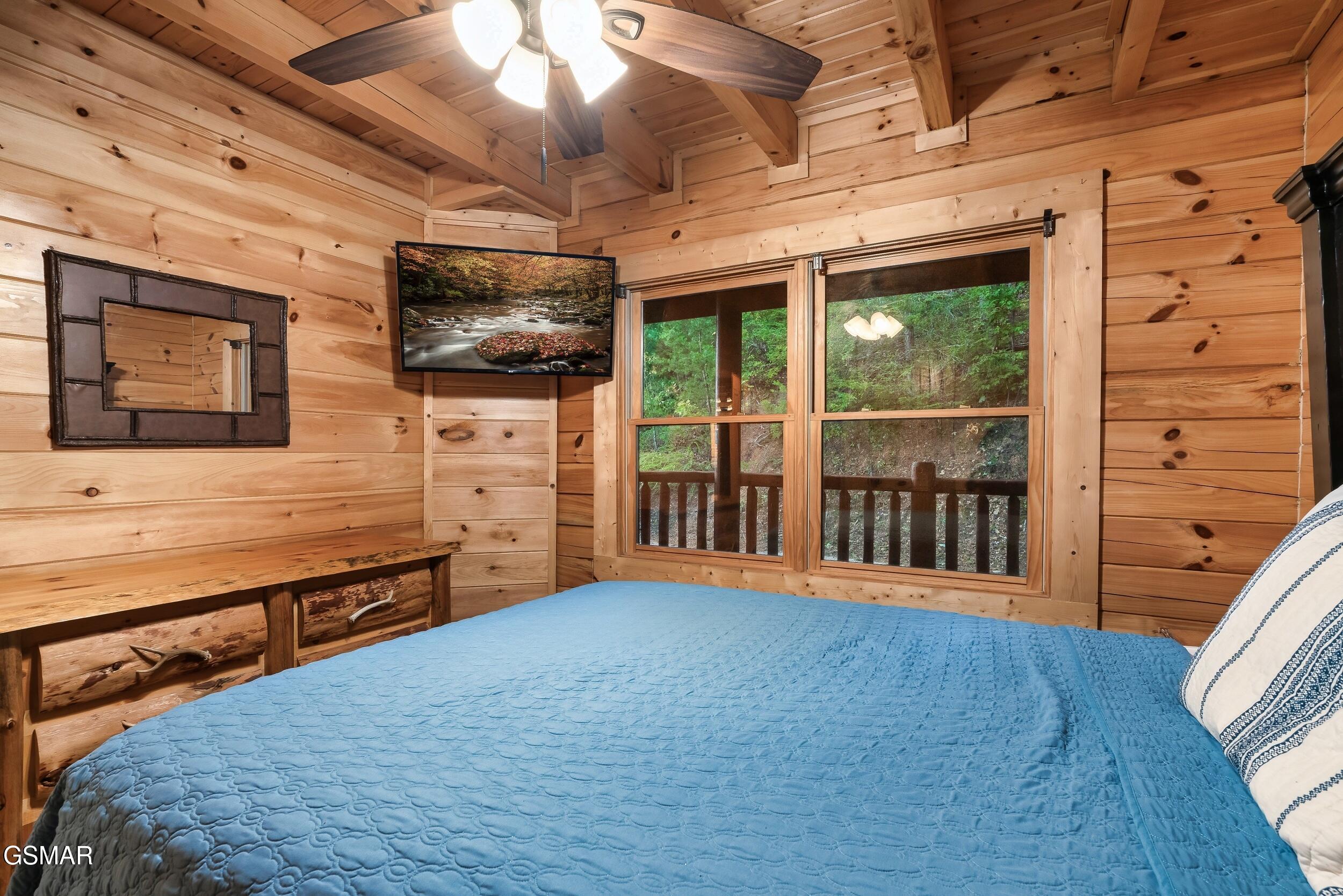 2216 Quiet Valley Way Sevierville TN 37862