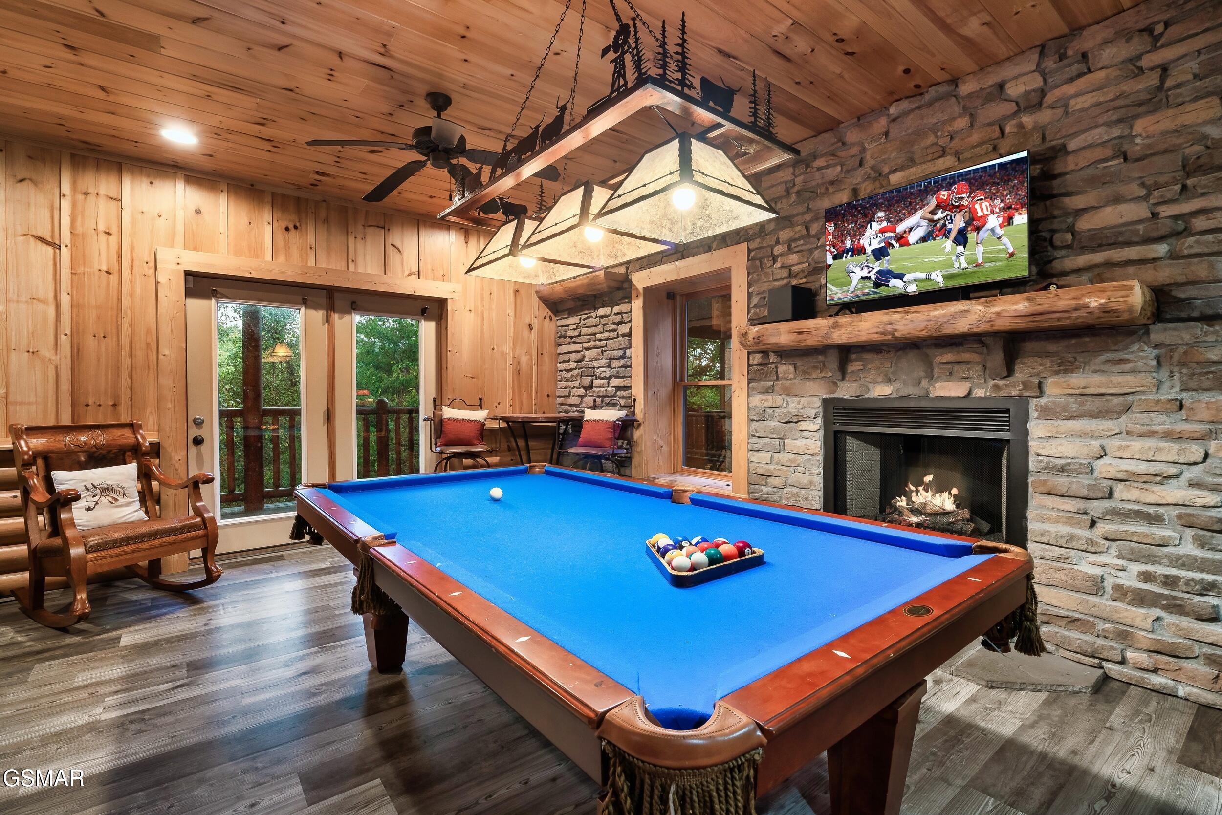2216 Quiet Valley Way Sevierville TN 37862