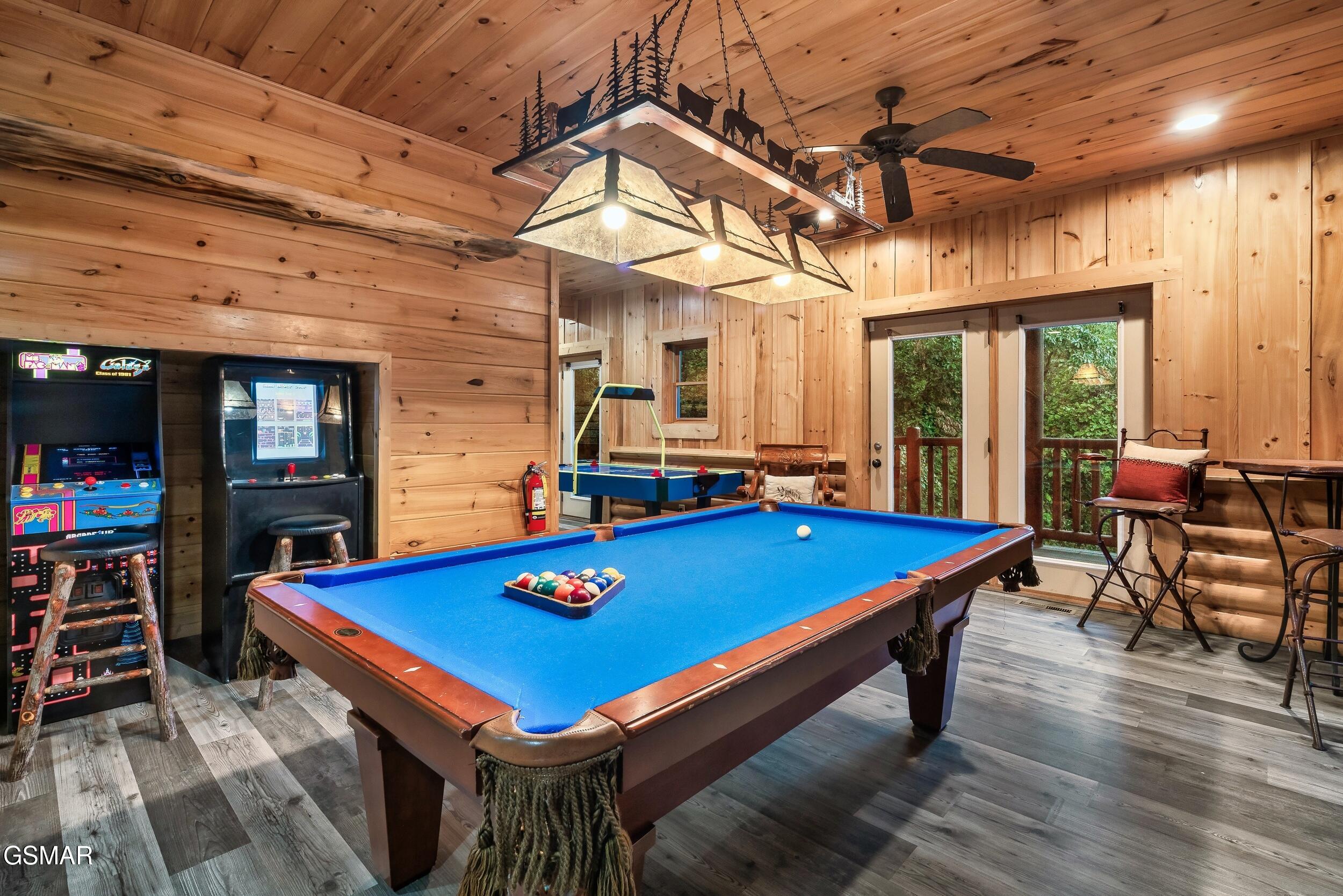 2216 Quiet Valley Way Sevierville TN 37862