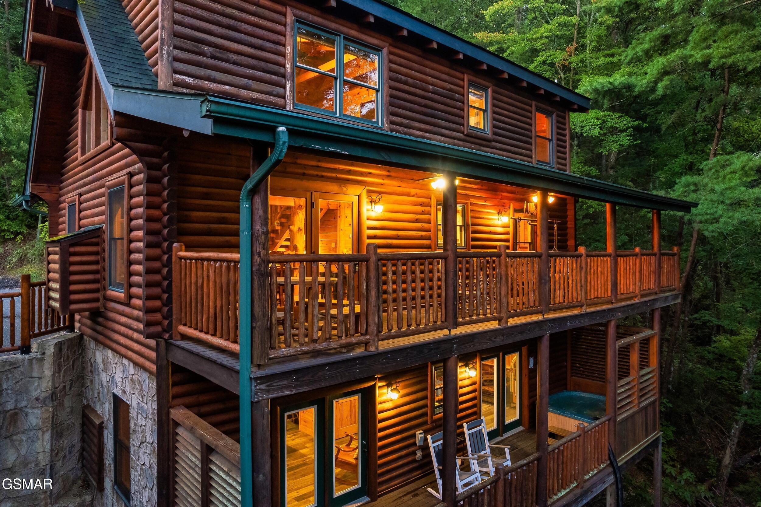 2216 Quiet Valley Way Sevierville TN 37862