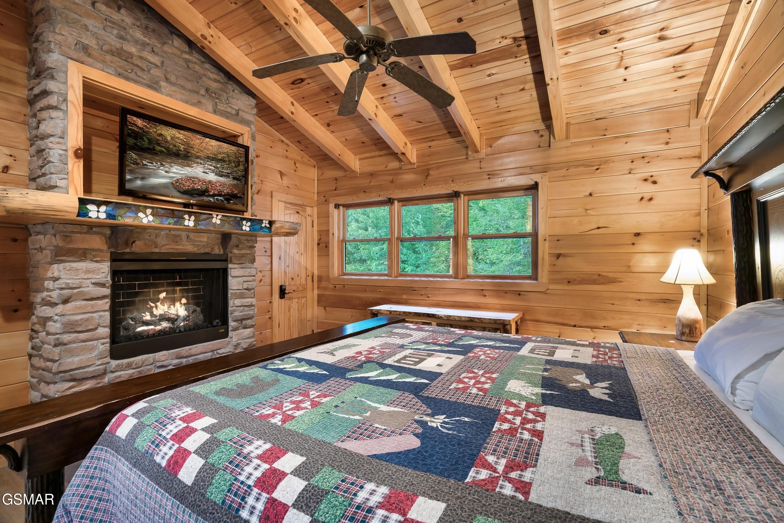 2216 Quiet Valley Way Sevierville TN 37862