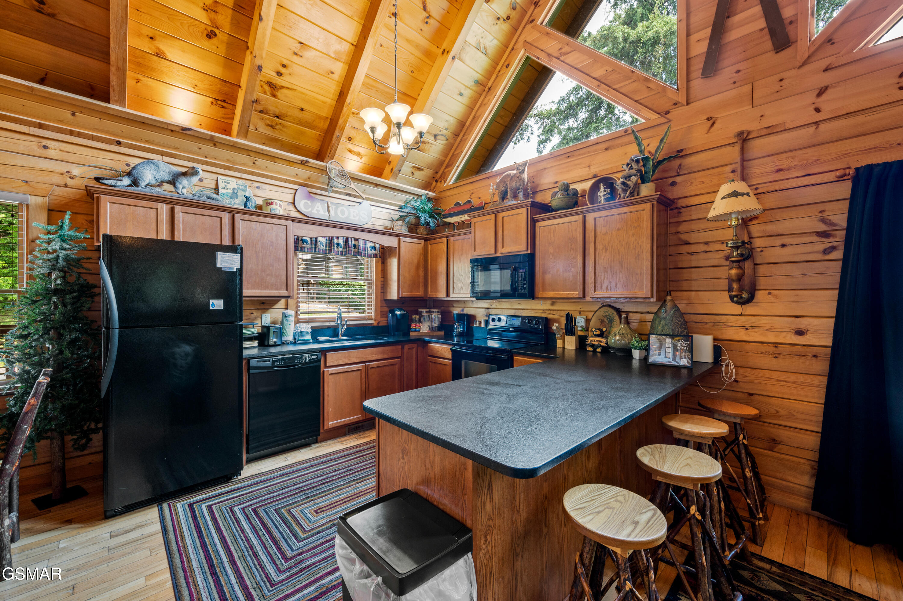 242 Alpine Mountain Way Pigeon Forge TN 37863