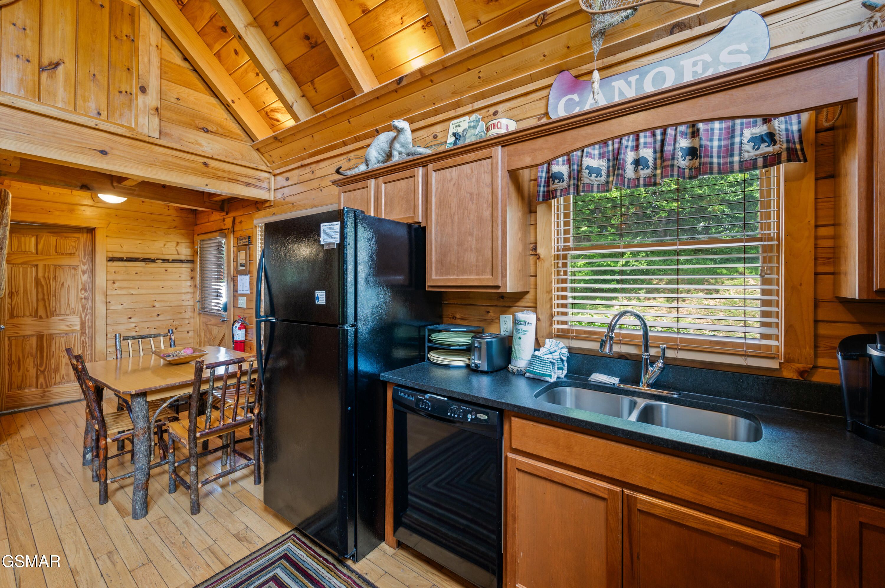 242 Alpine Mountain Way Pigeon Forge TN 37863