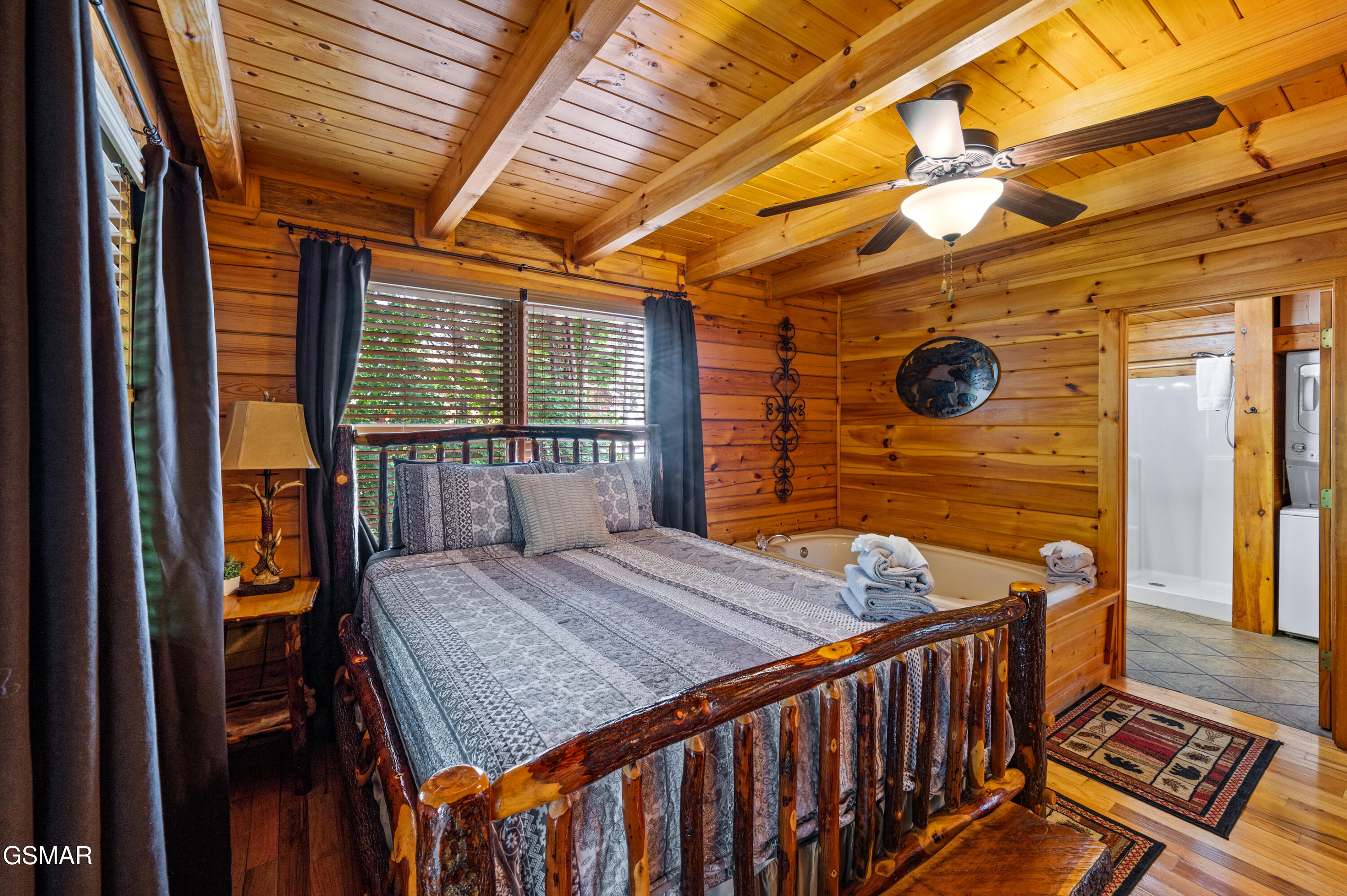 242 Alpine Mountain Way Pigeon Forge TN 37863