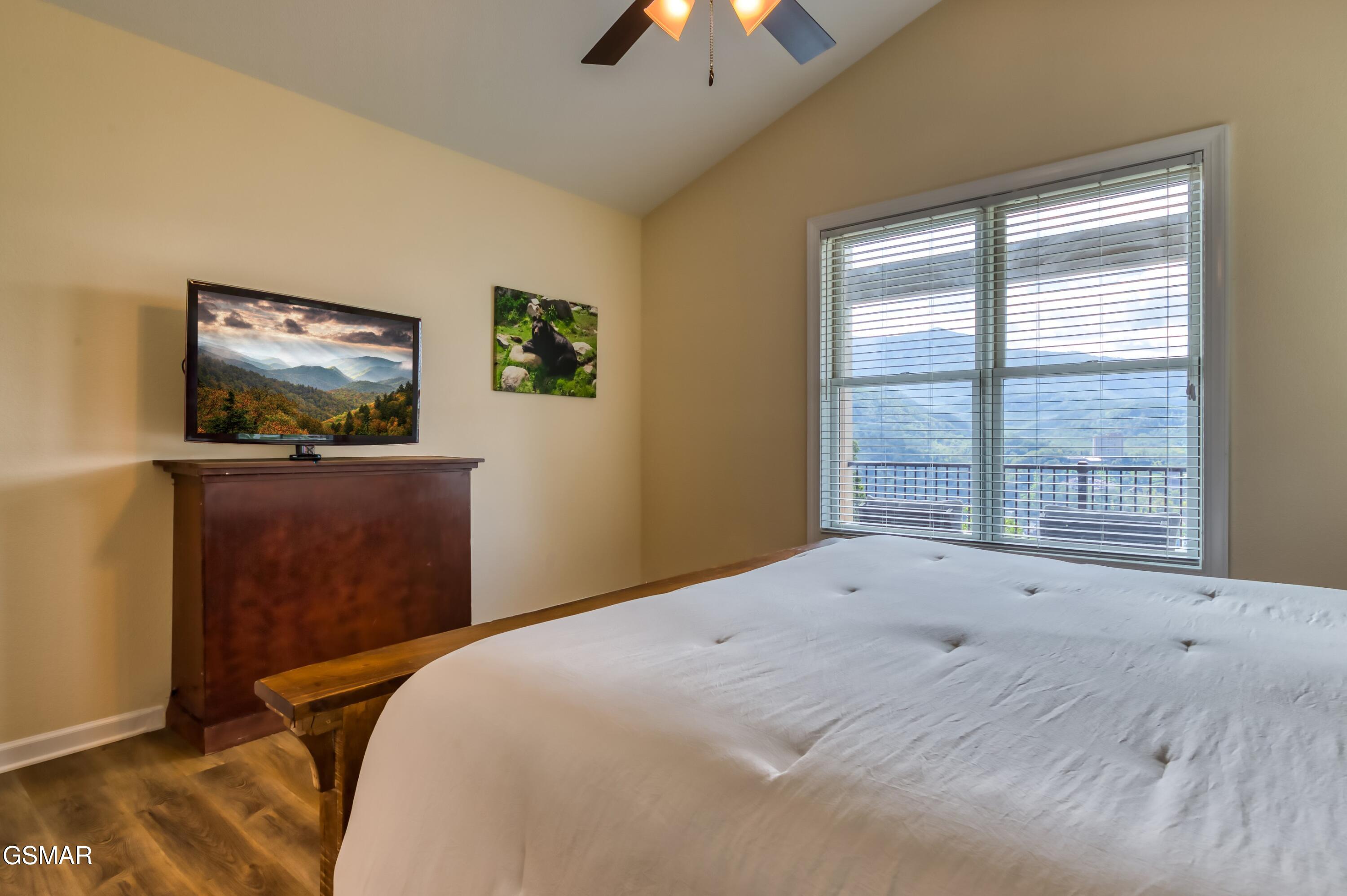 518 Campbell Lead Road Gatlinburg TN 37738