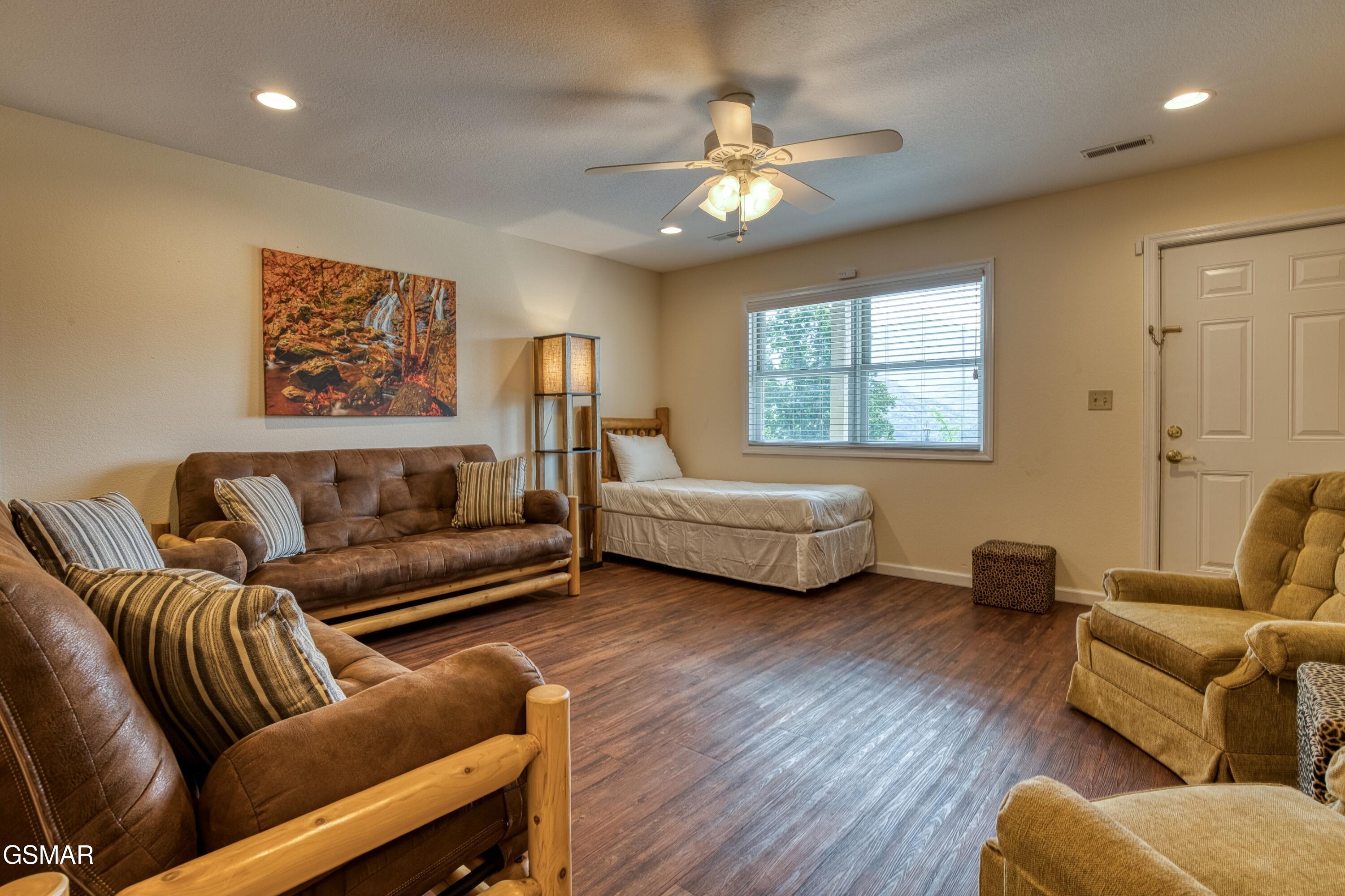 518 Campbell Lead Road Gatlinburg TN 37738