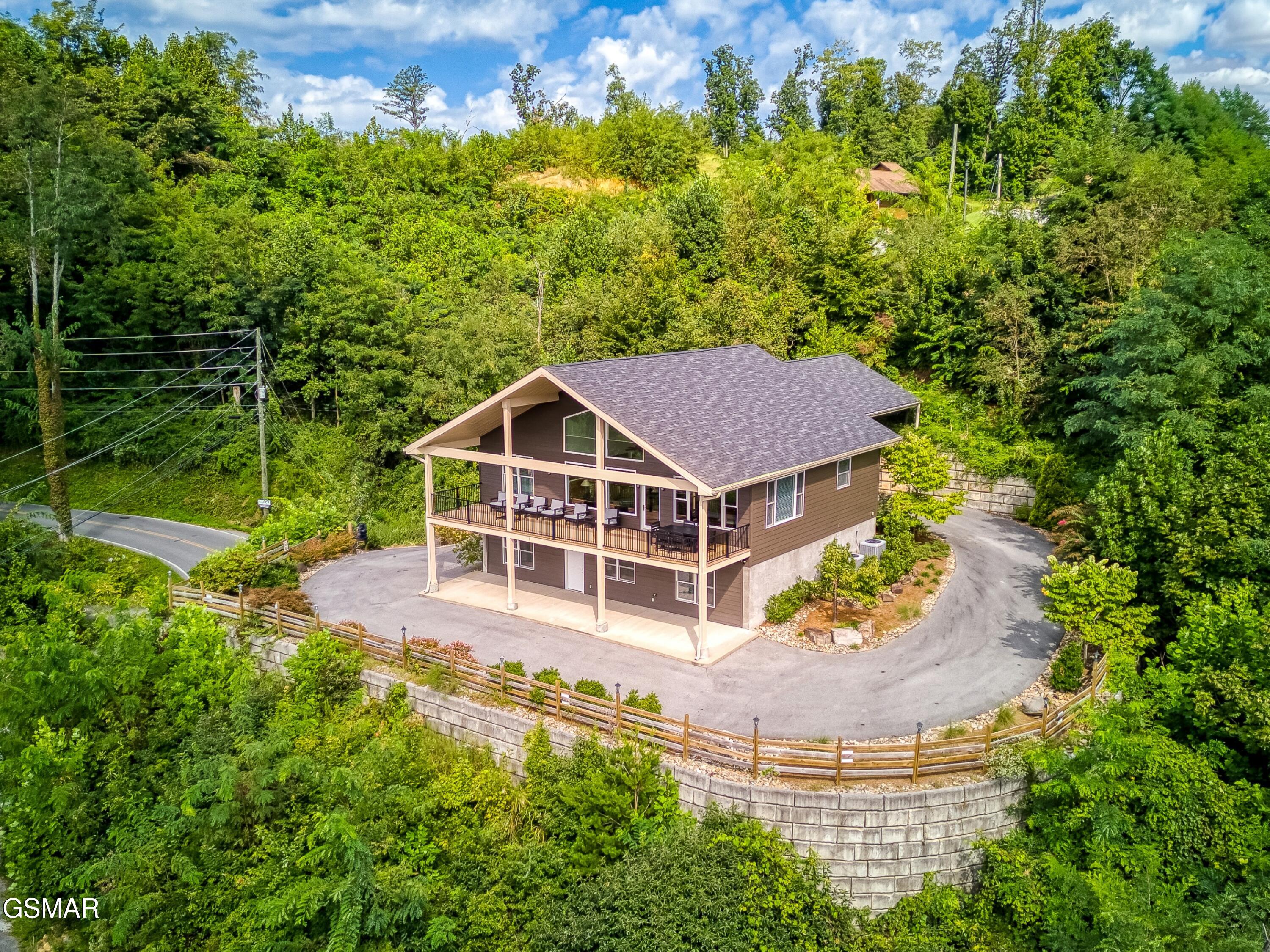 518 Campbell Lead Road Gatlinburg TN 37738