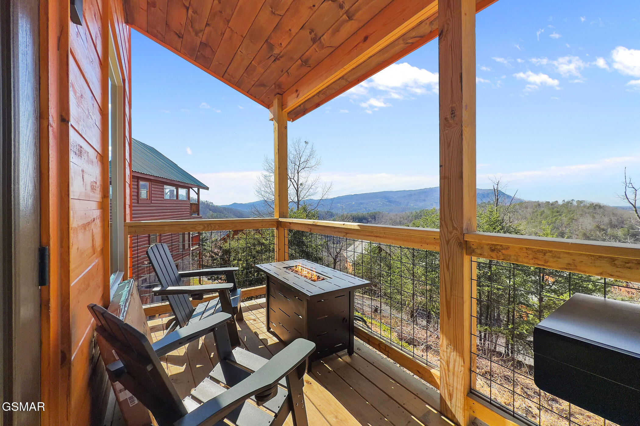 1219 Bird Nest Way Sevierville TN 37862