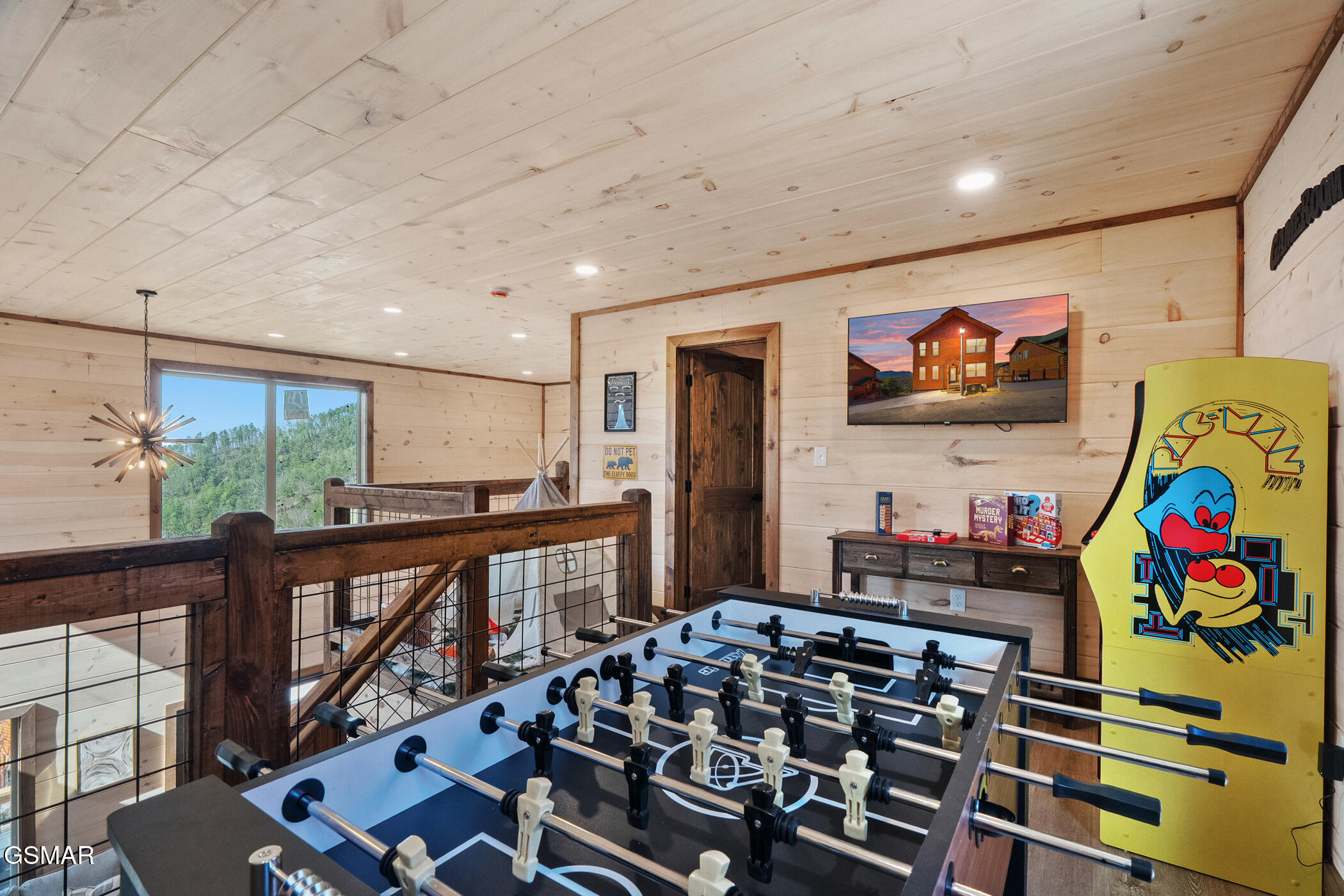 1219 Bird Nest Way Sevierville TN 37862