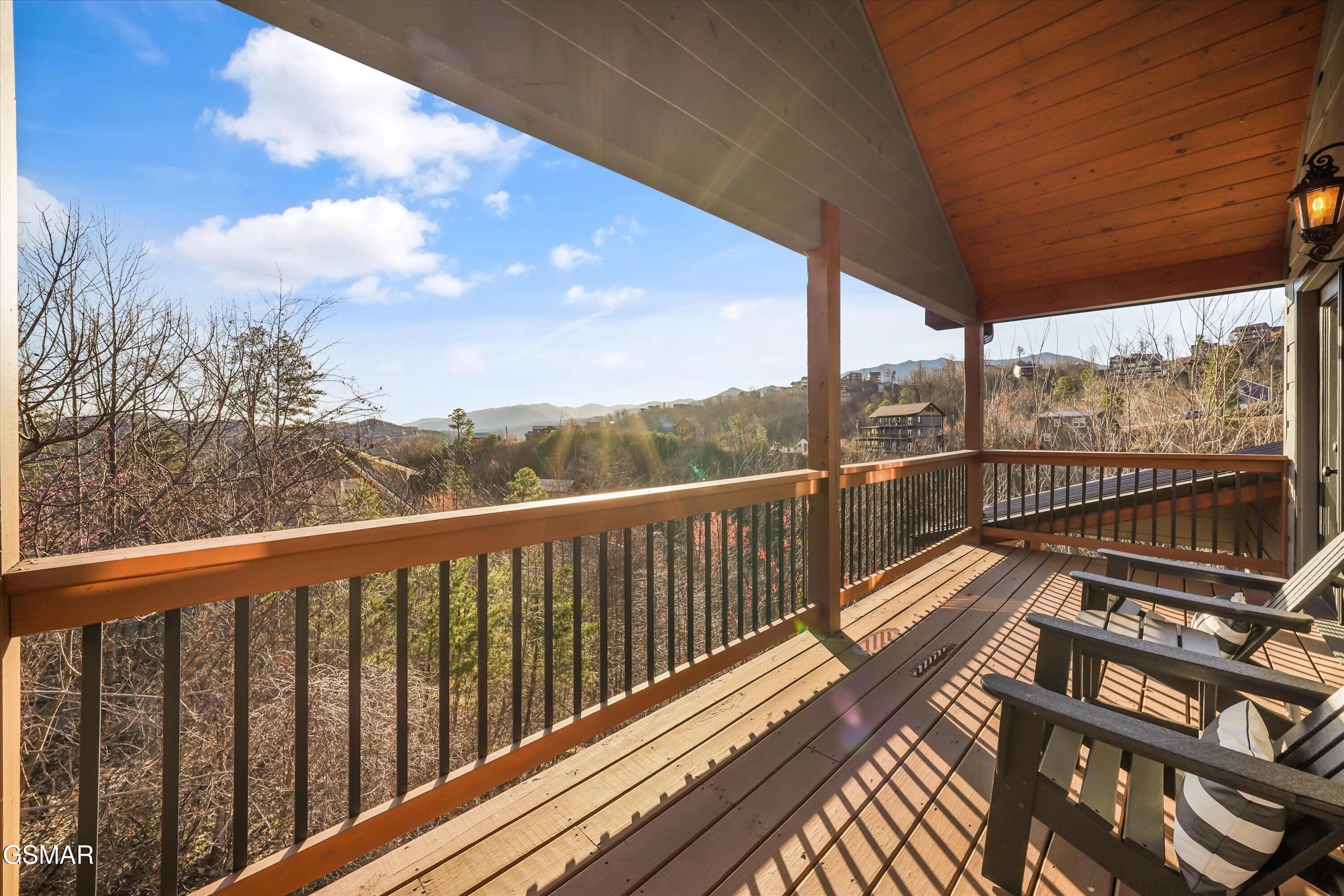 561 Edgewood Drive Gatlinburg TN 37738
