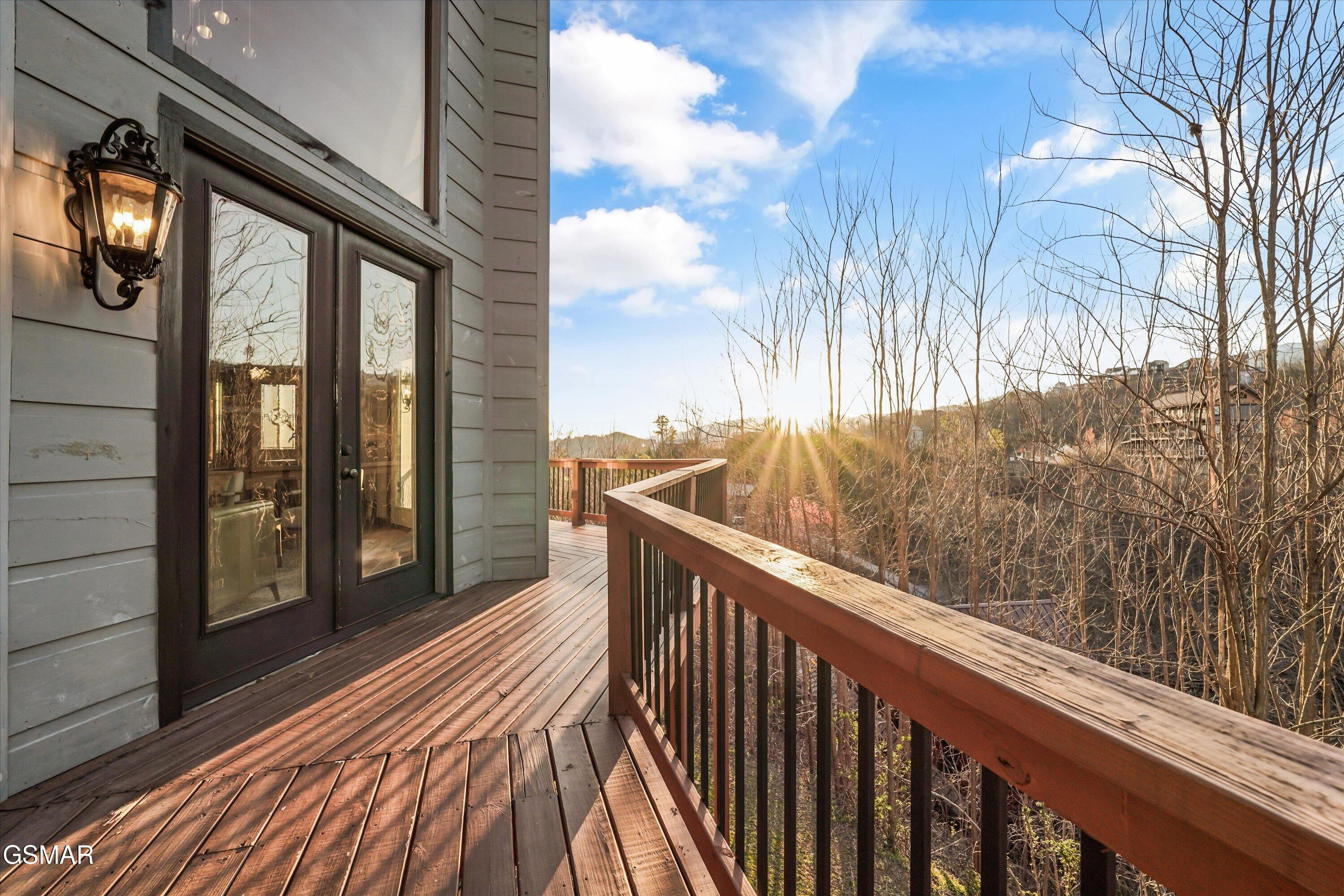 561 Edgewood Drive Gatlinburg TN 37738