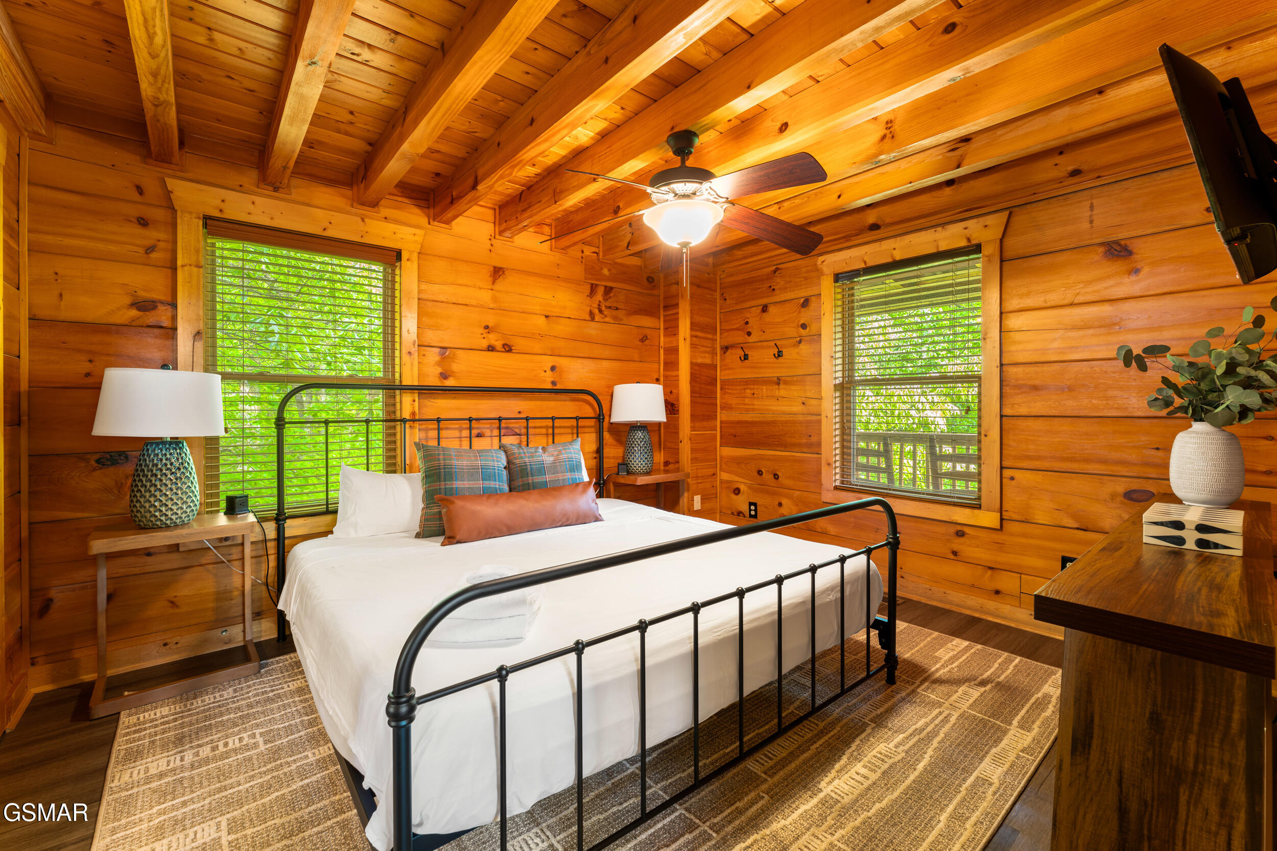 459 Ownby Circle Gatlinburg TN 37738