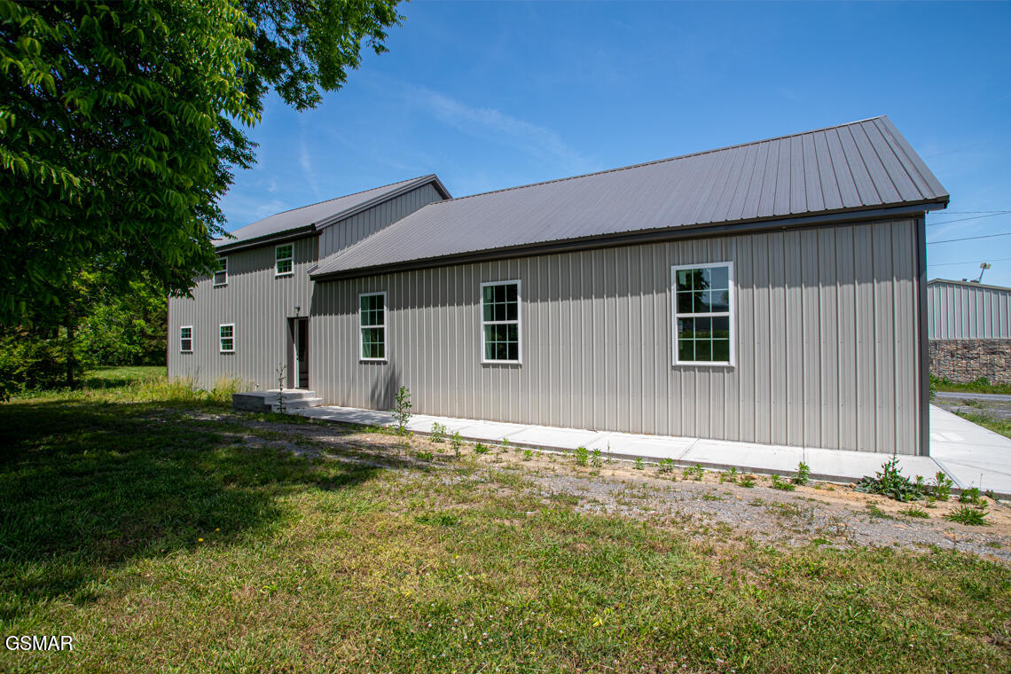 1010 W Highway 25-70 Newport TN 37821