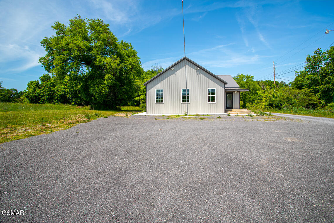 1010 W Highway 25-70 Newport TN 37821