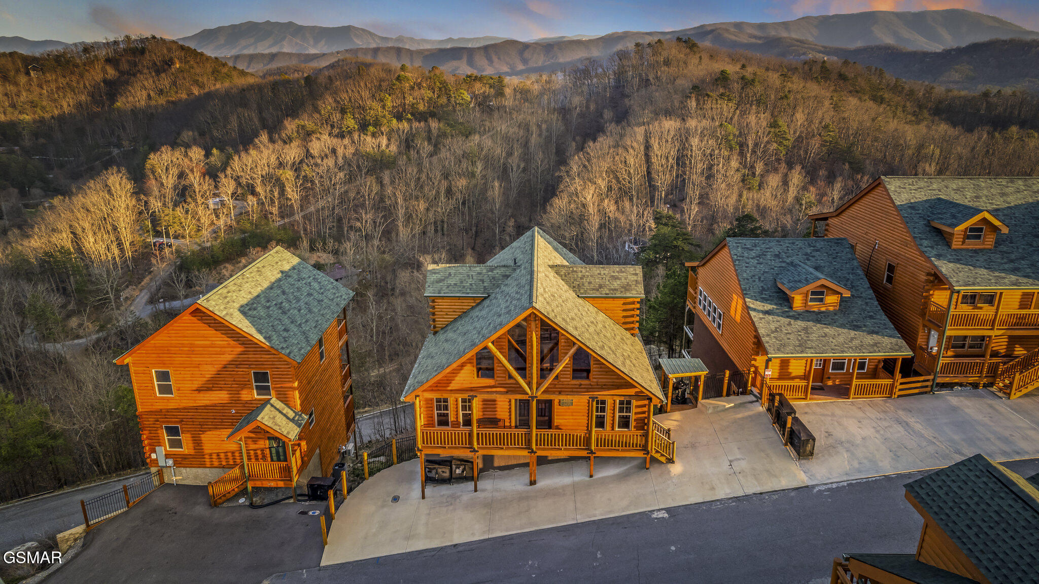 1440 Eagle Cloud Way Sevierville TN 37862