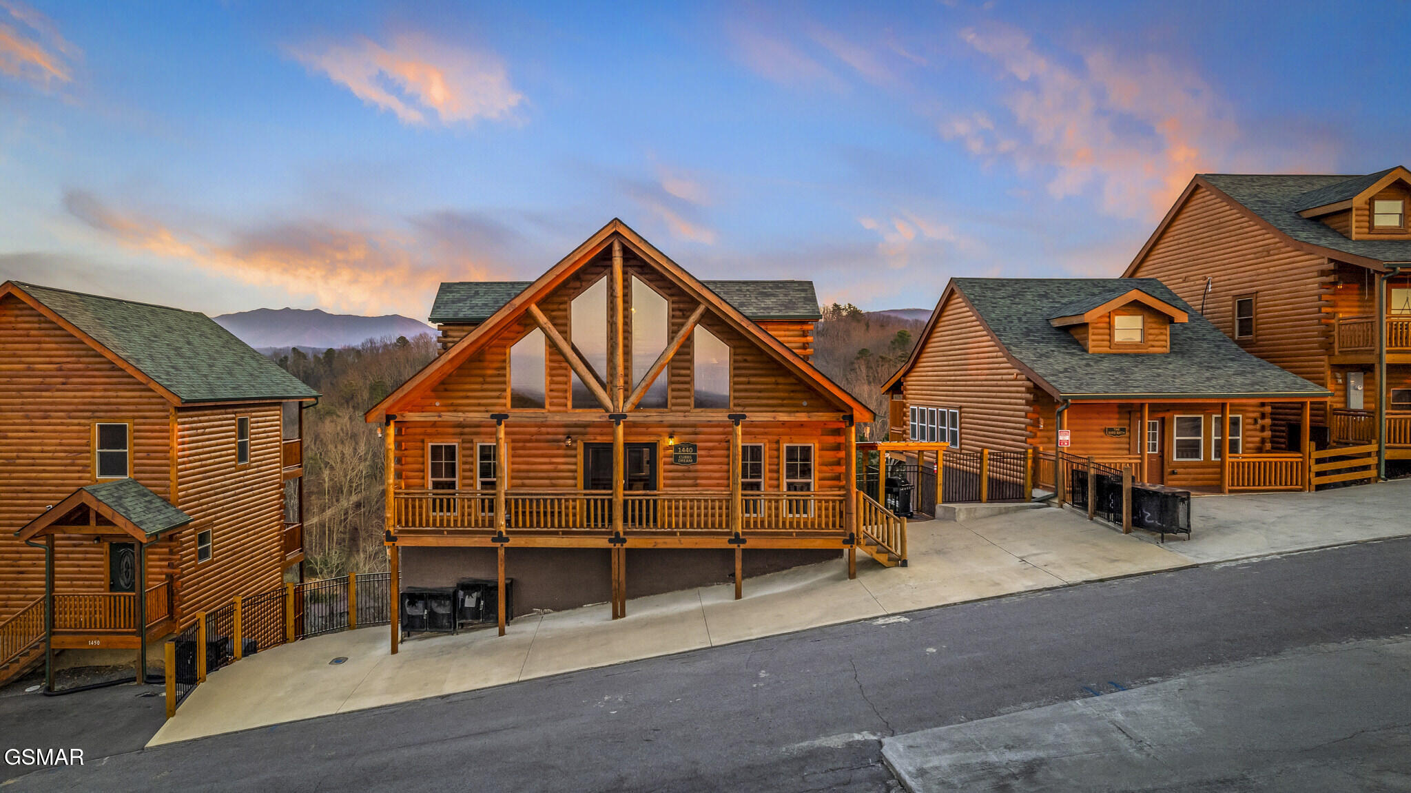 1440 Eagle Cloud Way Sevierville TN 37862