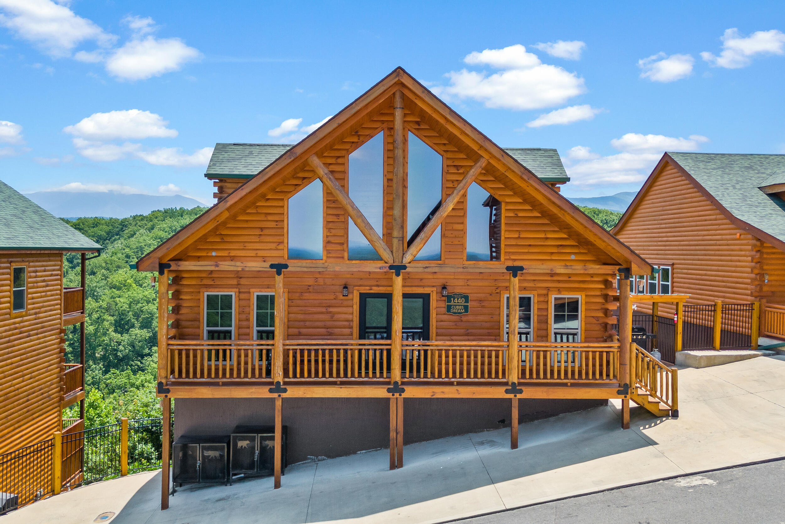 1440 Eagle Cloud Way Sevierville TN 37862