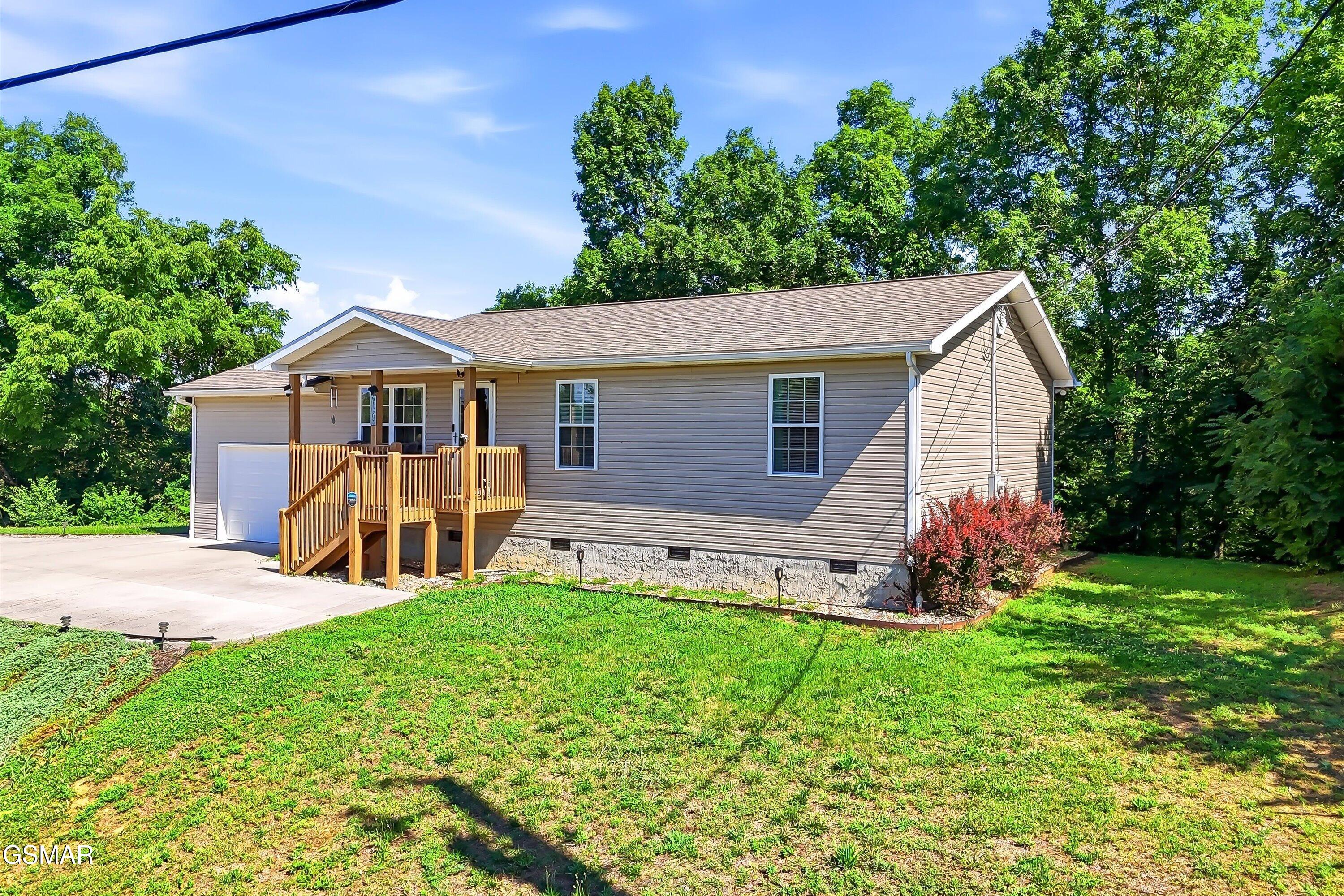 1044 Lake Smoky Road Sevierville TN 37876