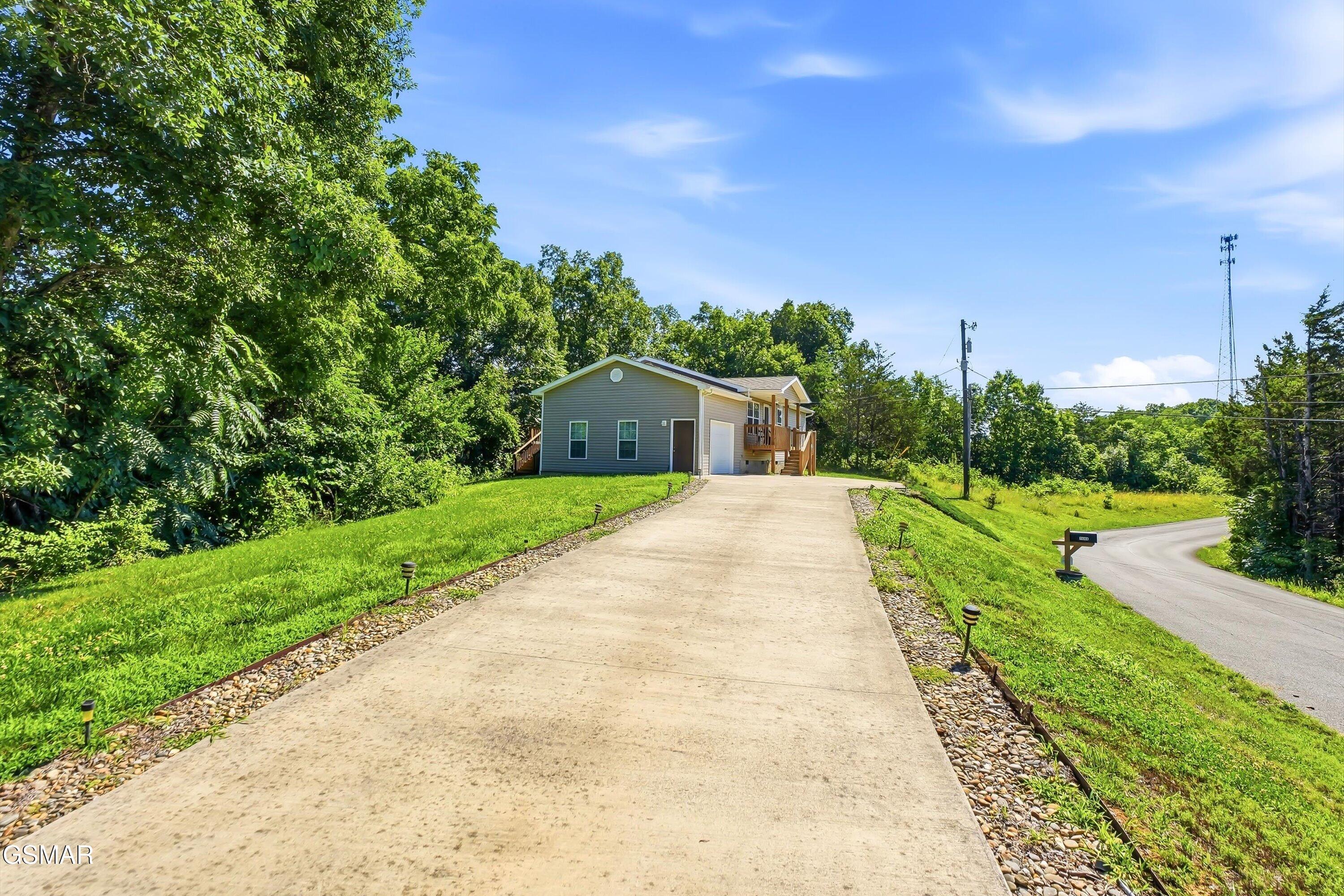 1044 Lake Smoky Road Sevierville TN 37876