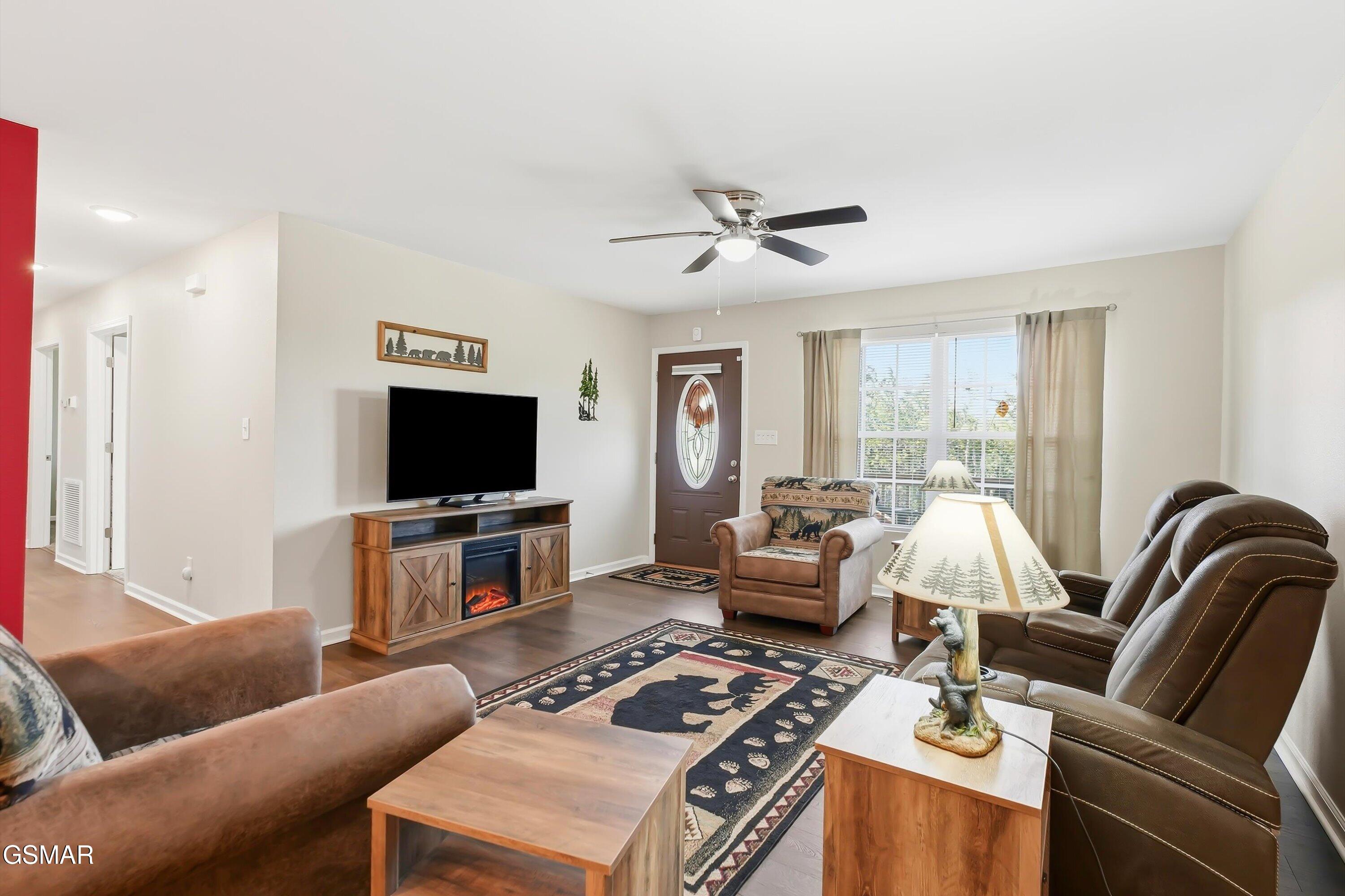 1044 Lake Smoky Road Sevierville TN 37876