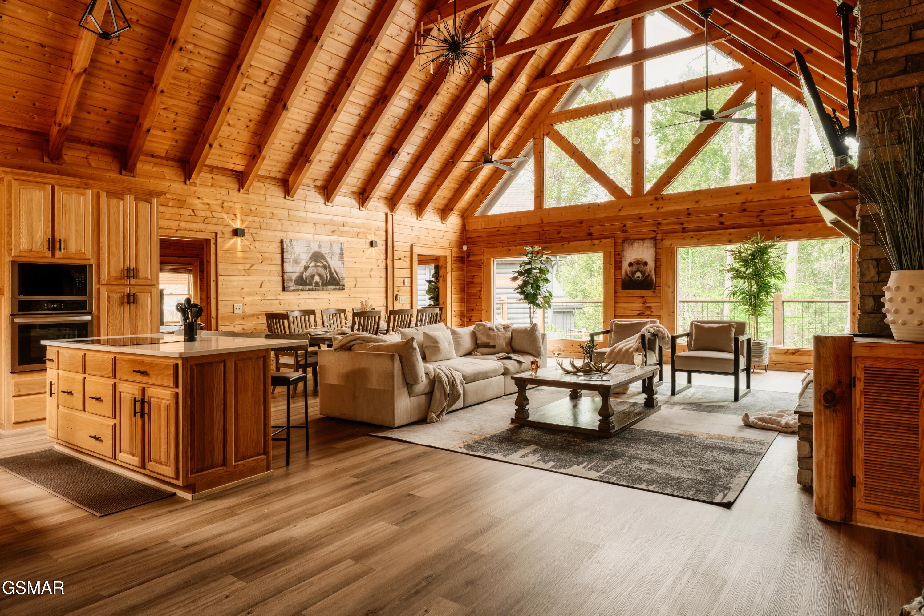 2619 Bear Crossing Way Sevierville TN 37862