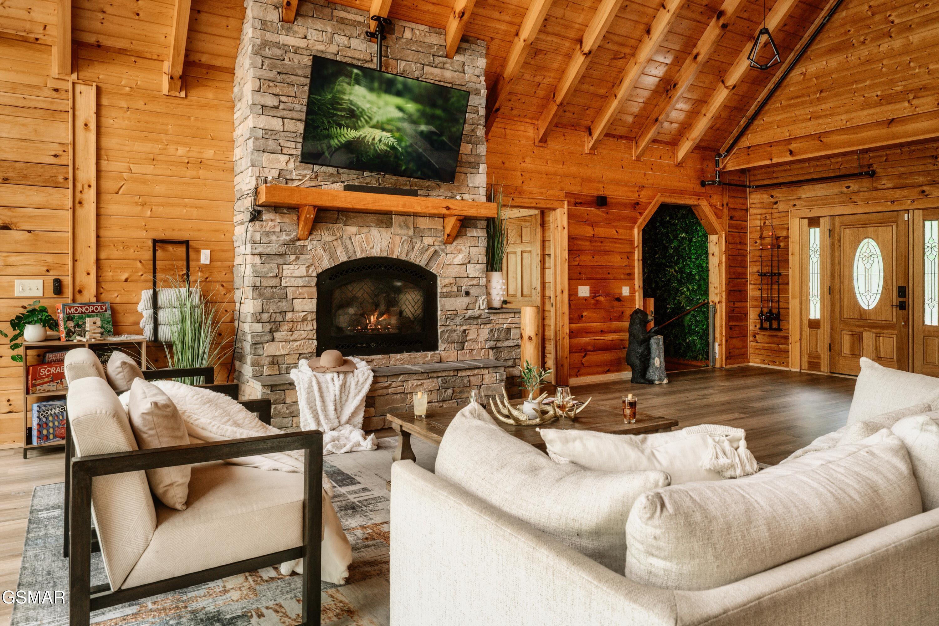 2619 Bear Crossing Way Sevierville TN 37862